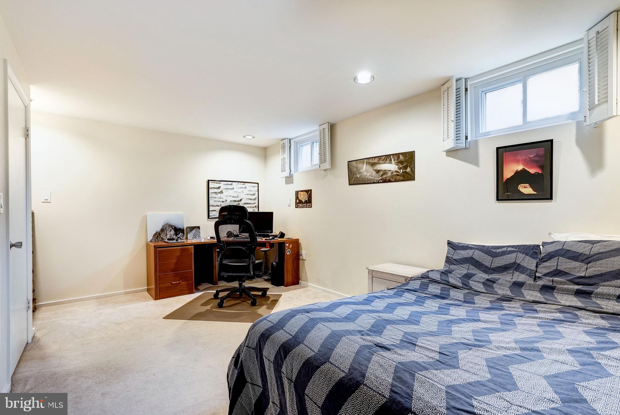 FOXVALE - Residential