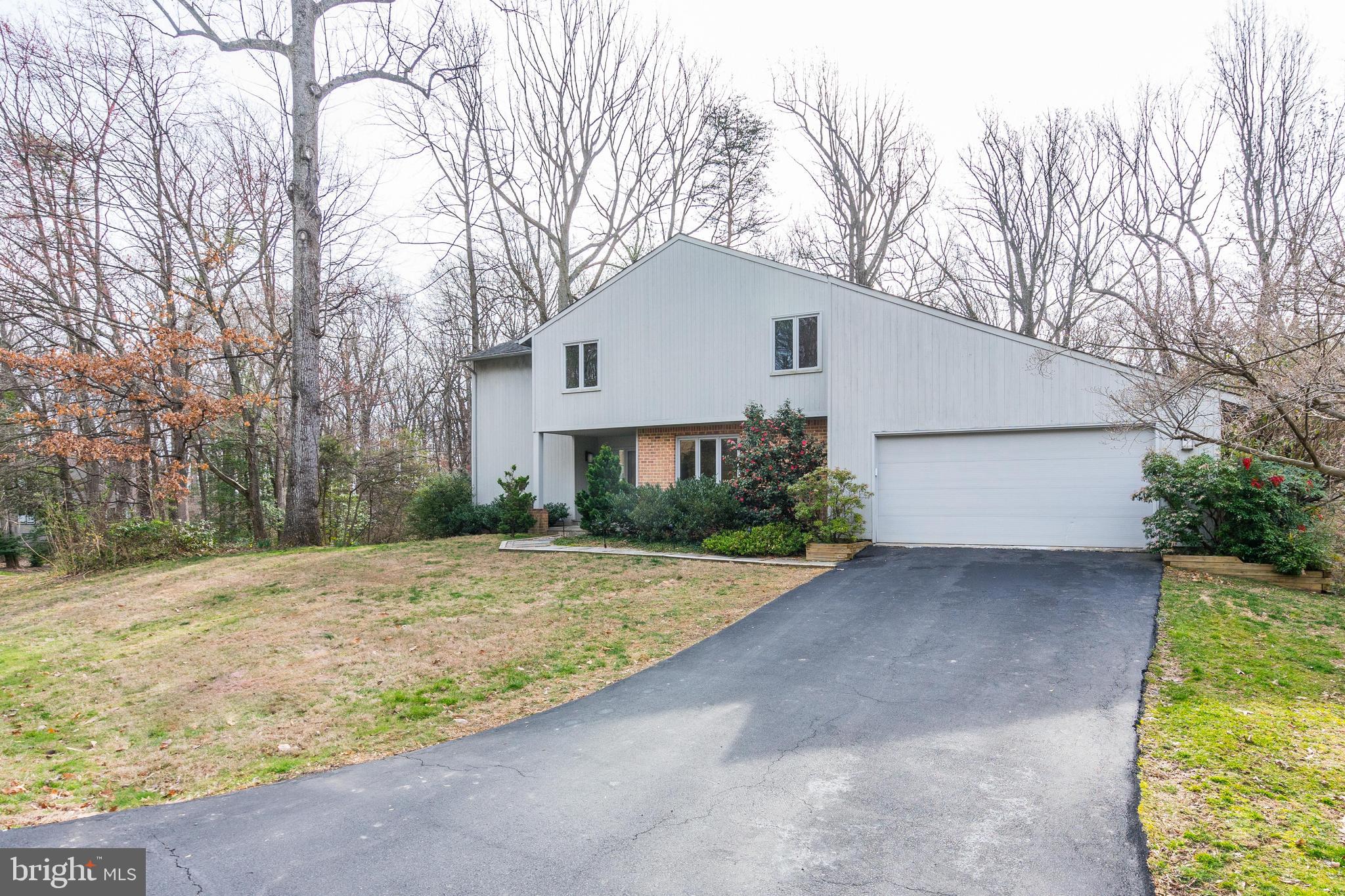 FOXVALE - Residential