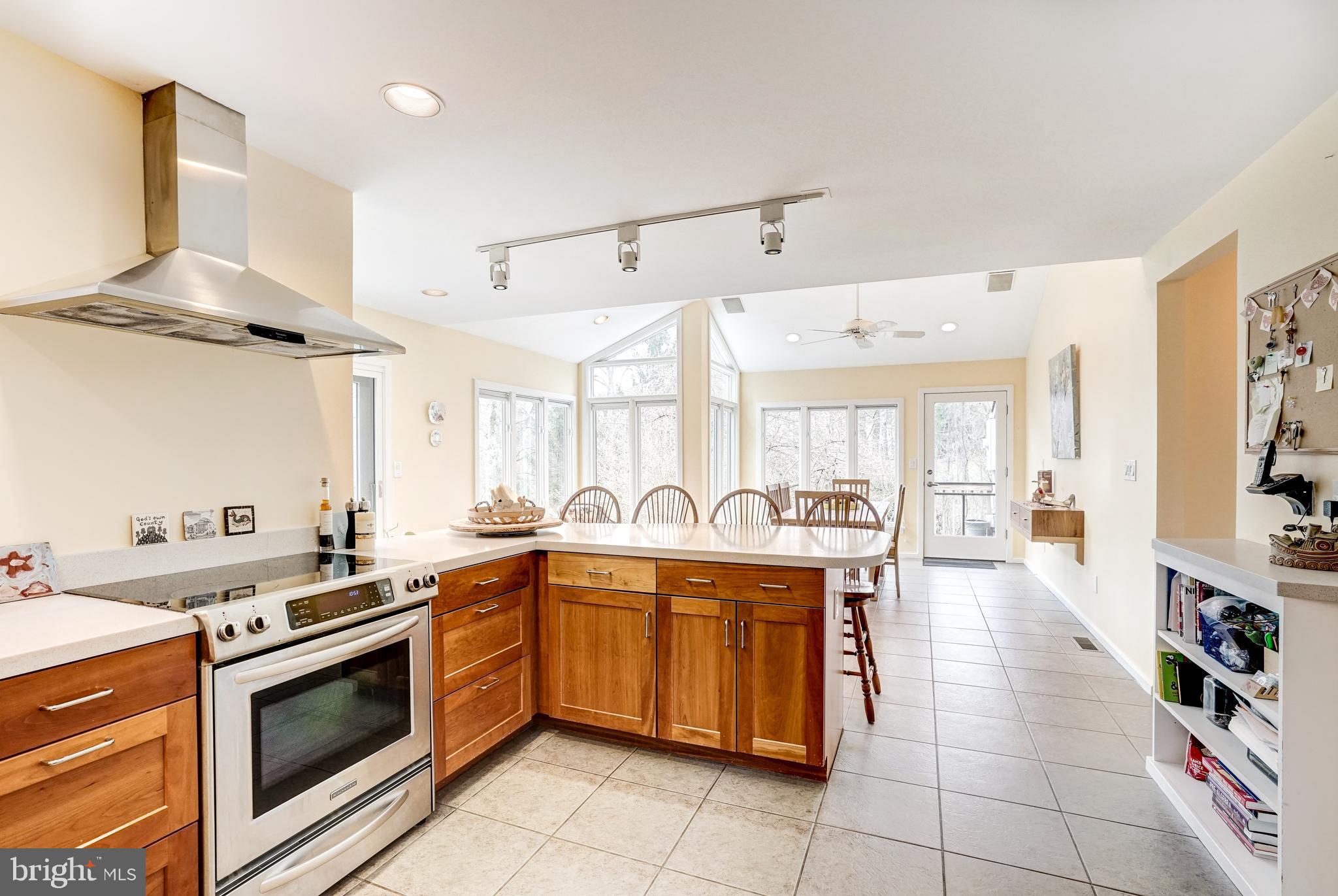 FOXVALE - Residential