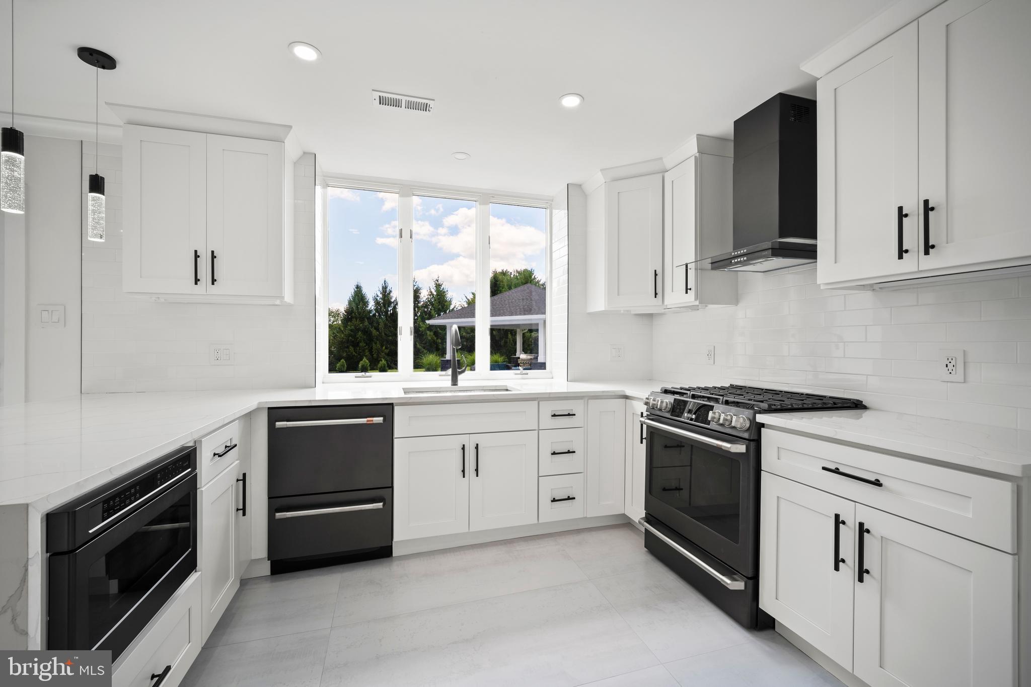 RICHBORO MEADOWS - Residential