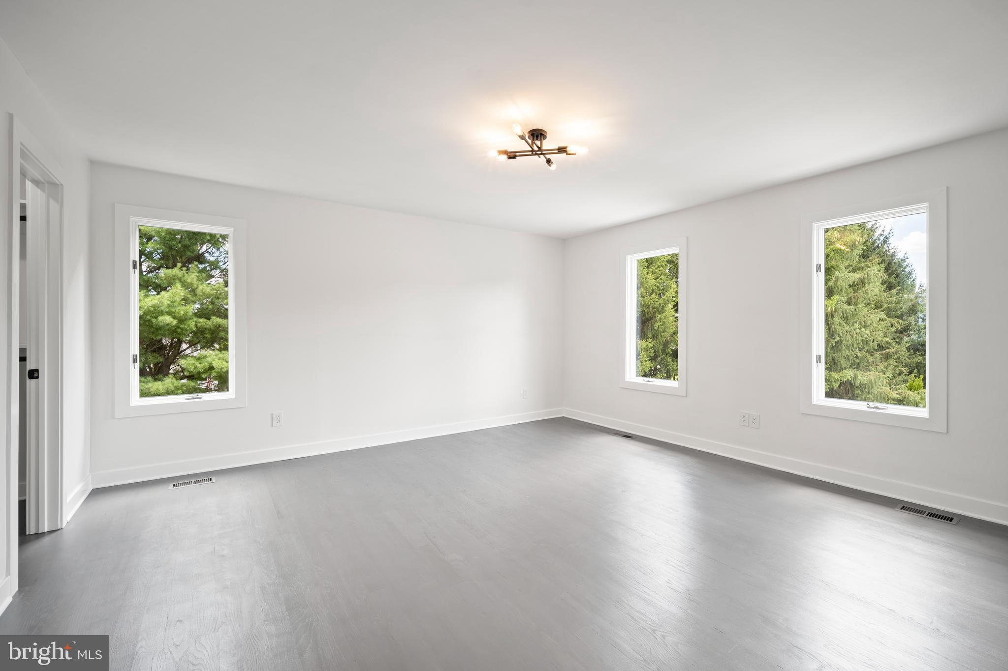 RICHBORO MEADOWS - Residential