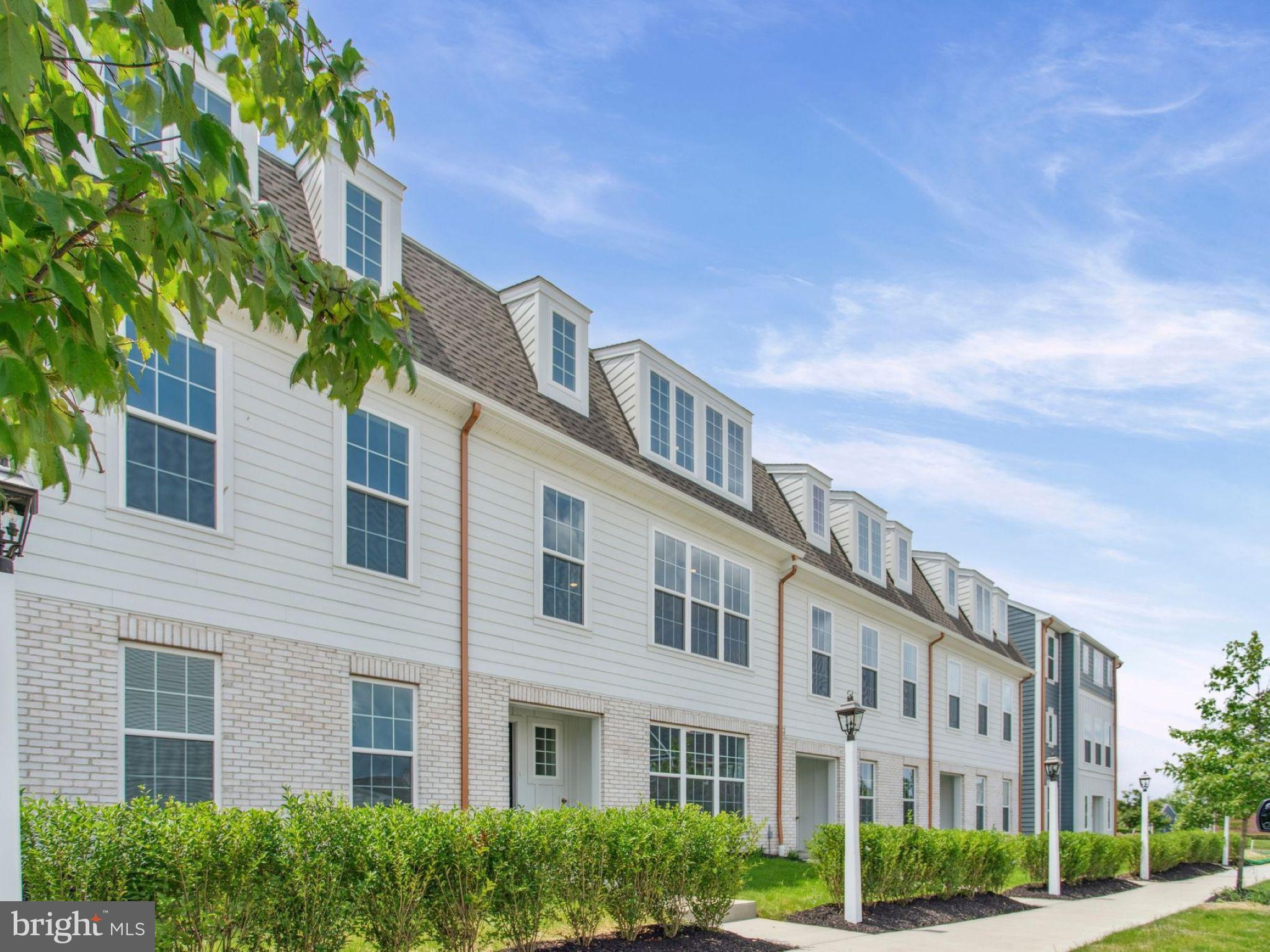 FLORIN HILL - Residential