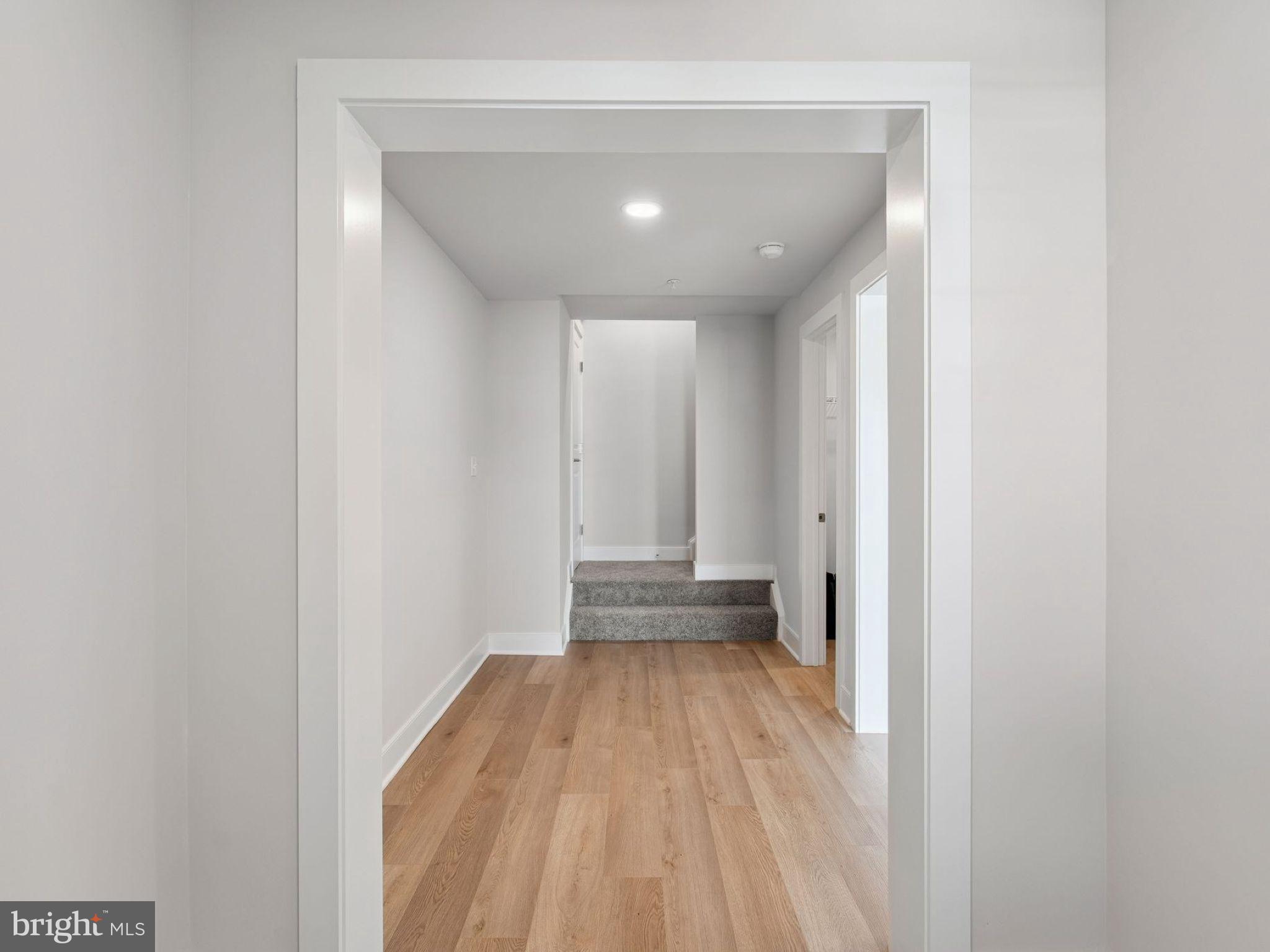 FLORIN HILL - Residential