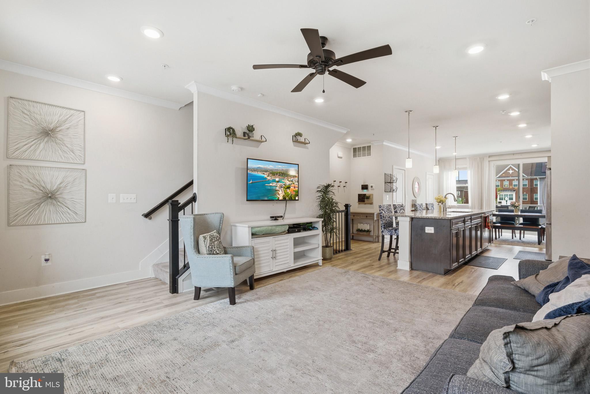 ST. CHARLES TOWNS - Residential