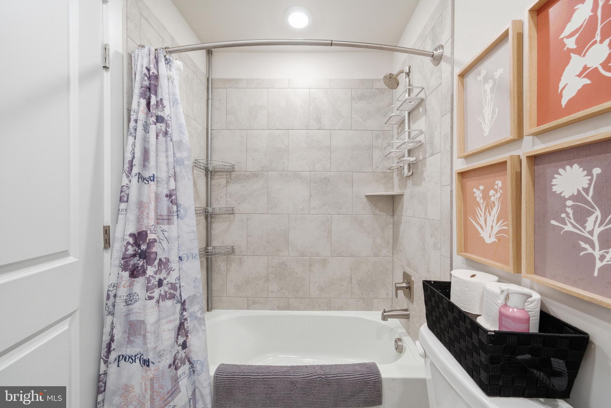 ST. CHARLES TOWNS - Residential