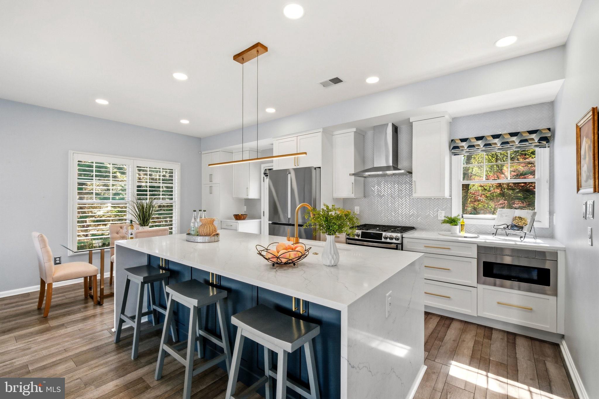 LAKELANDS - Residential