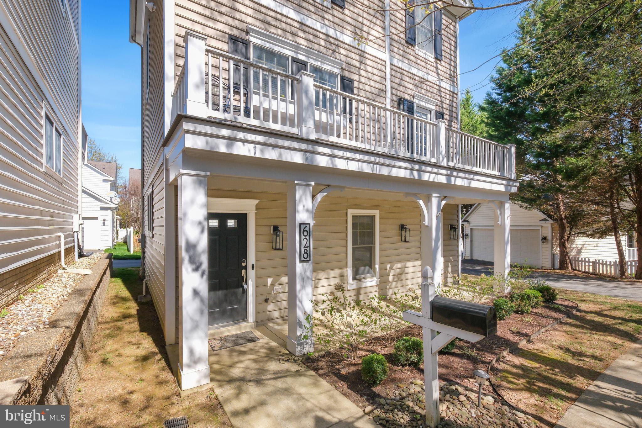 LAKELANDS - Residential