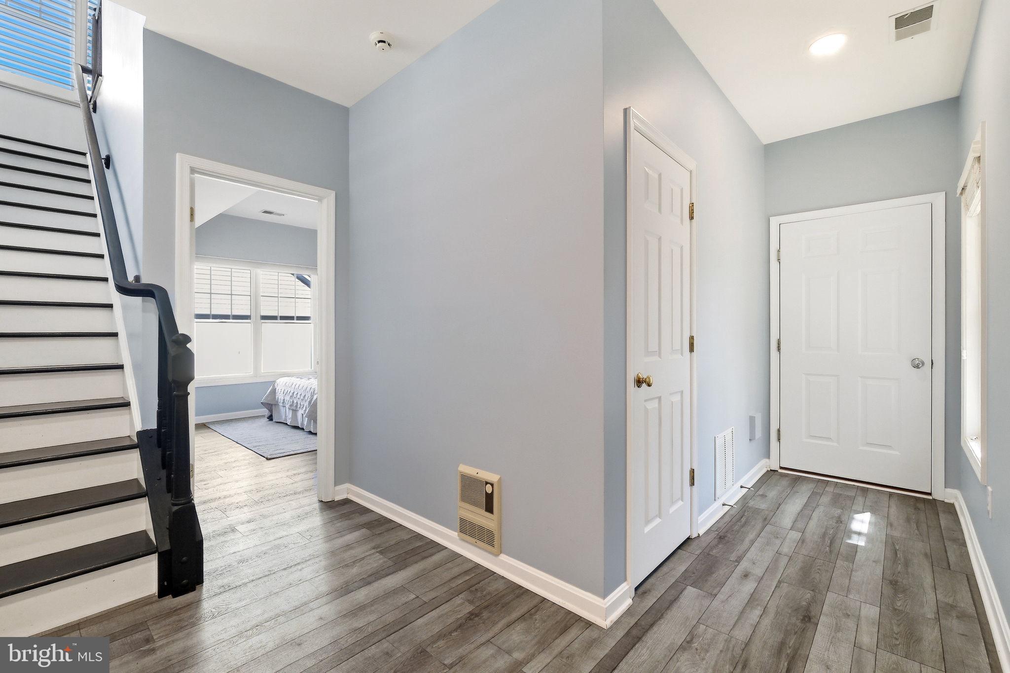 LAKELANDS - Residential