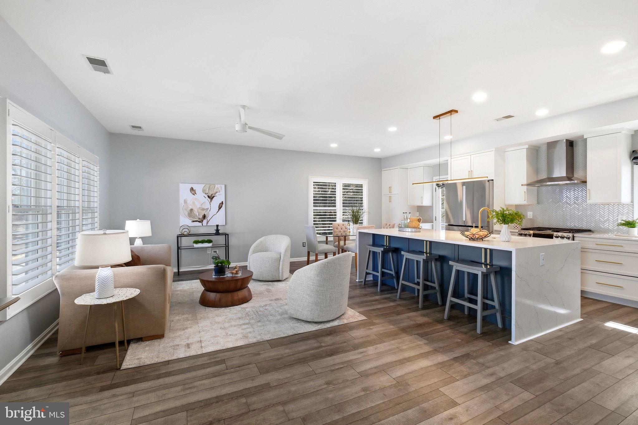 LAKELANDS - Residential