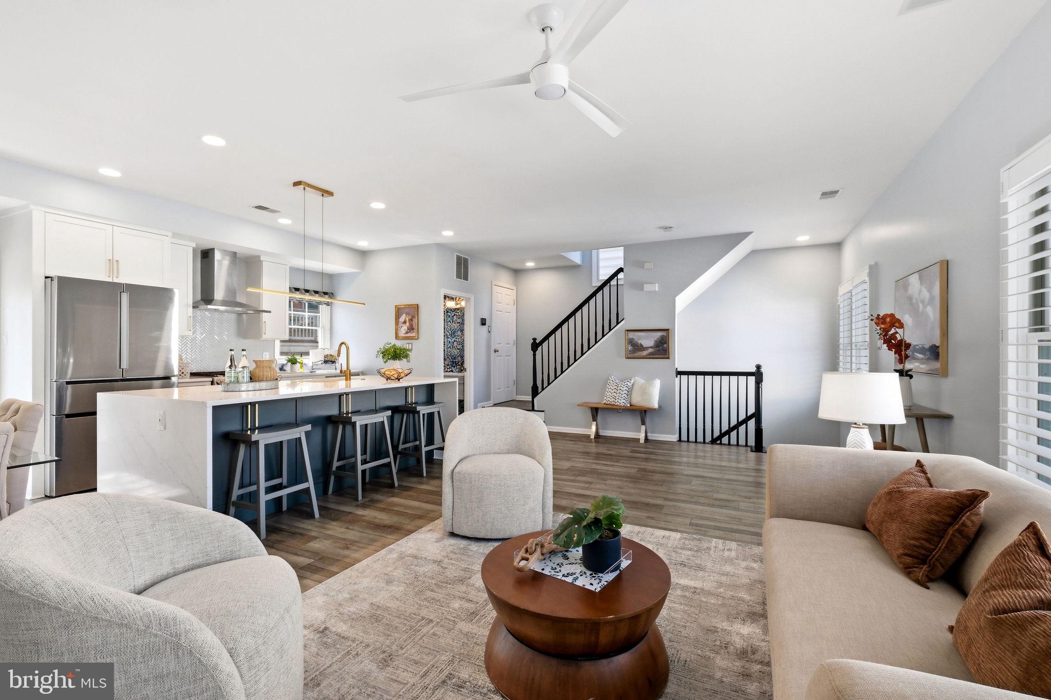 LAKELANDS - Residential