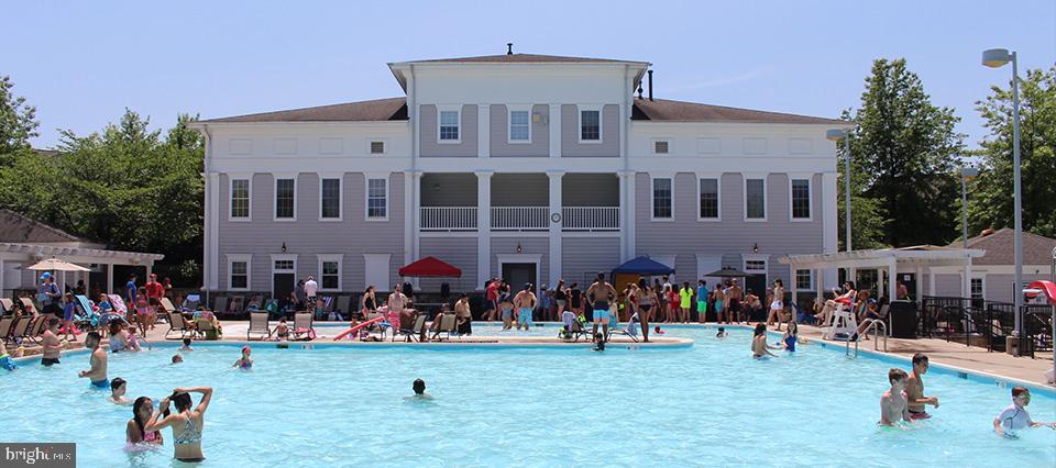 LAKELANDS - Residential