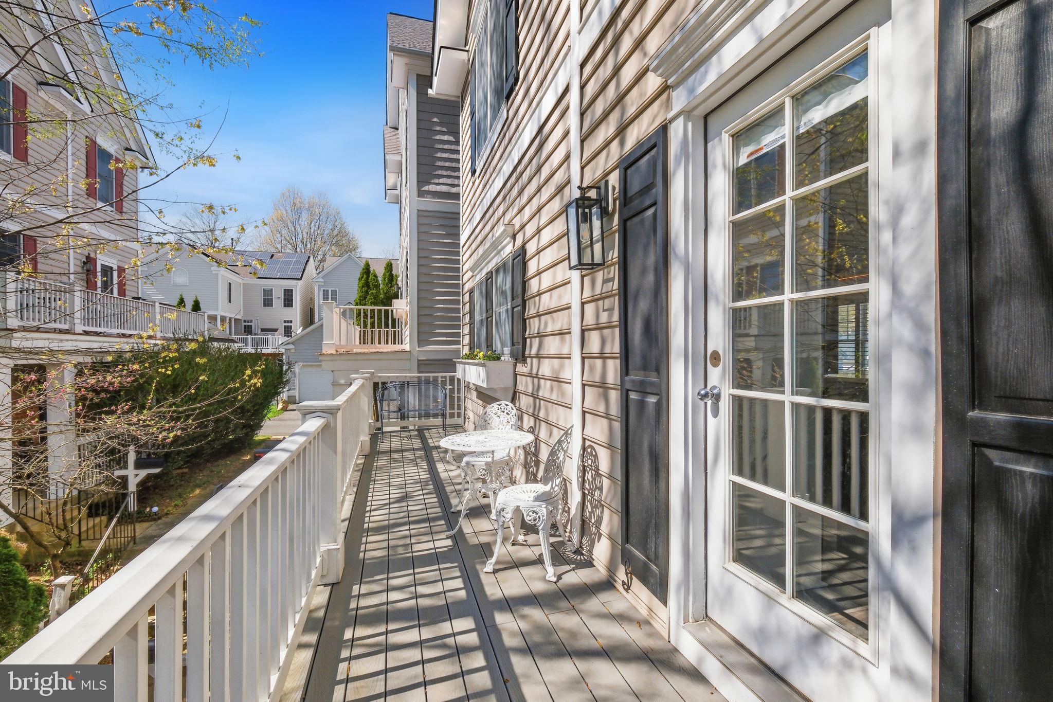 LAKELANDS - Residential