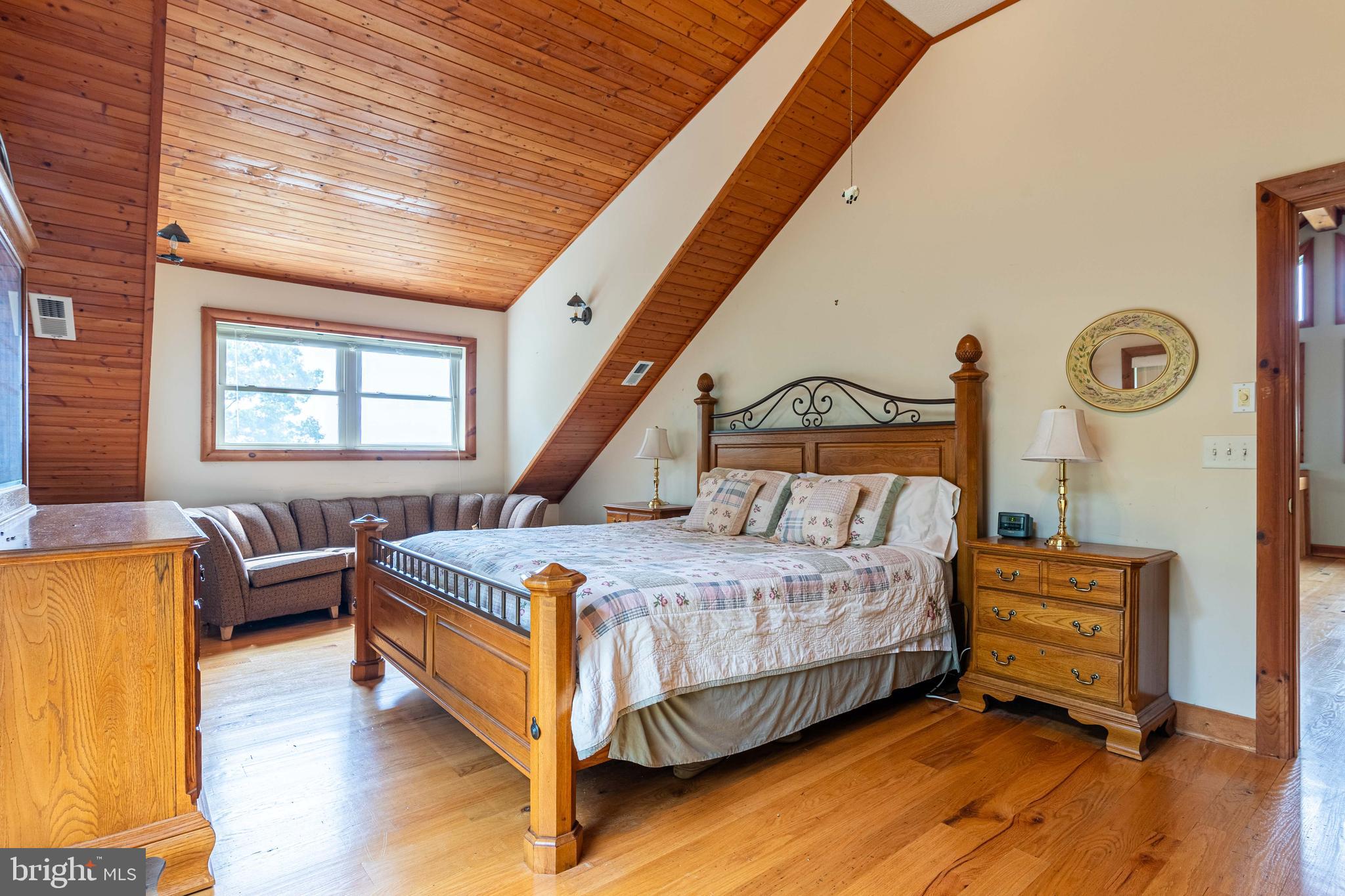 CRESCENT ORCHARDS - Residential