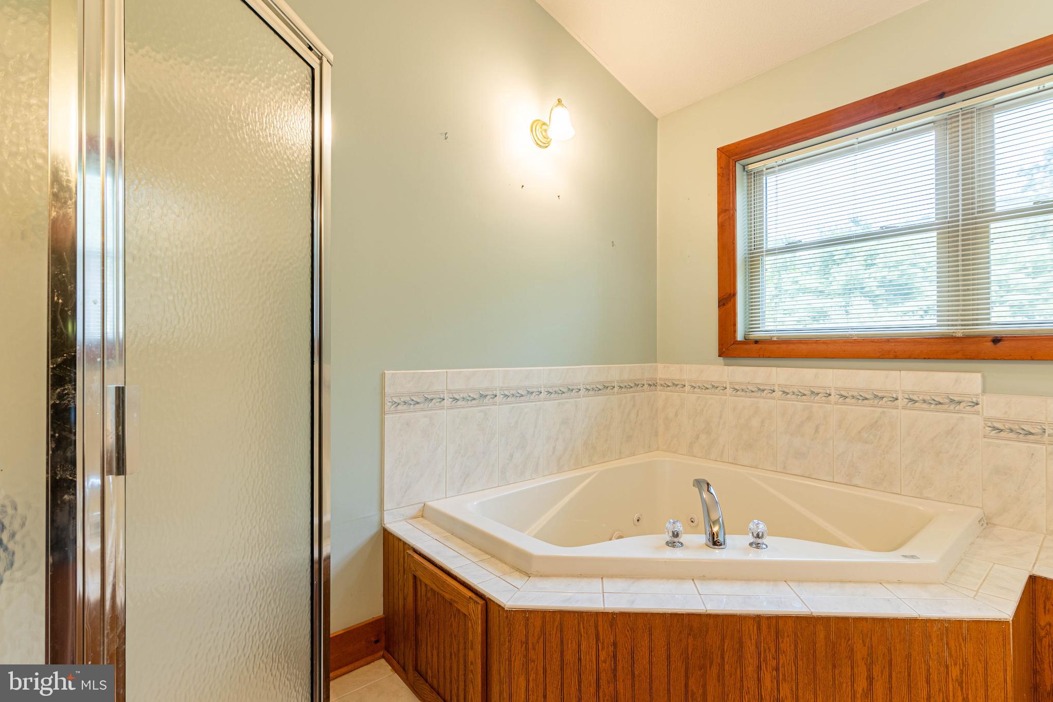 CRESCENT ORCHARDS - Residential