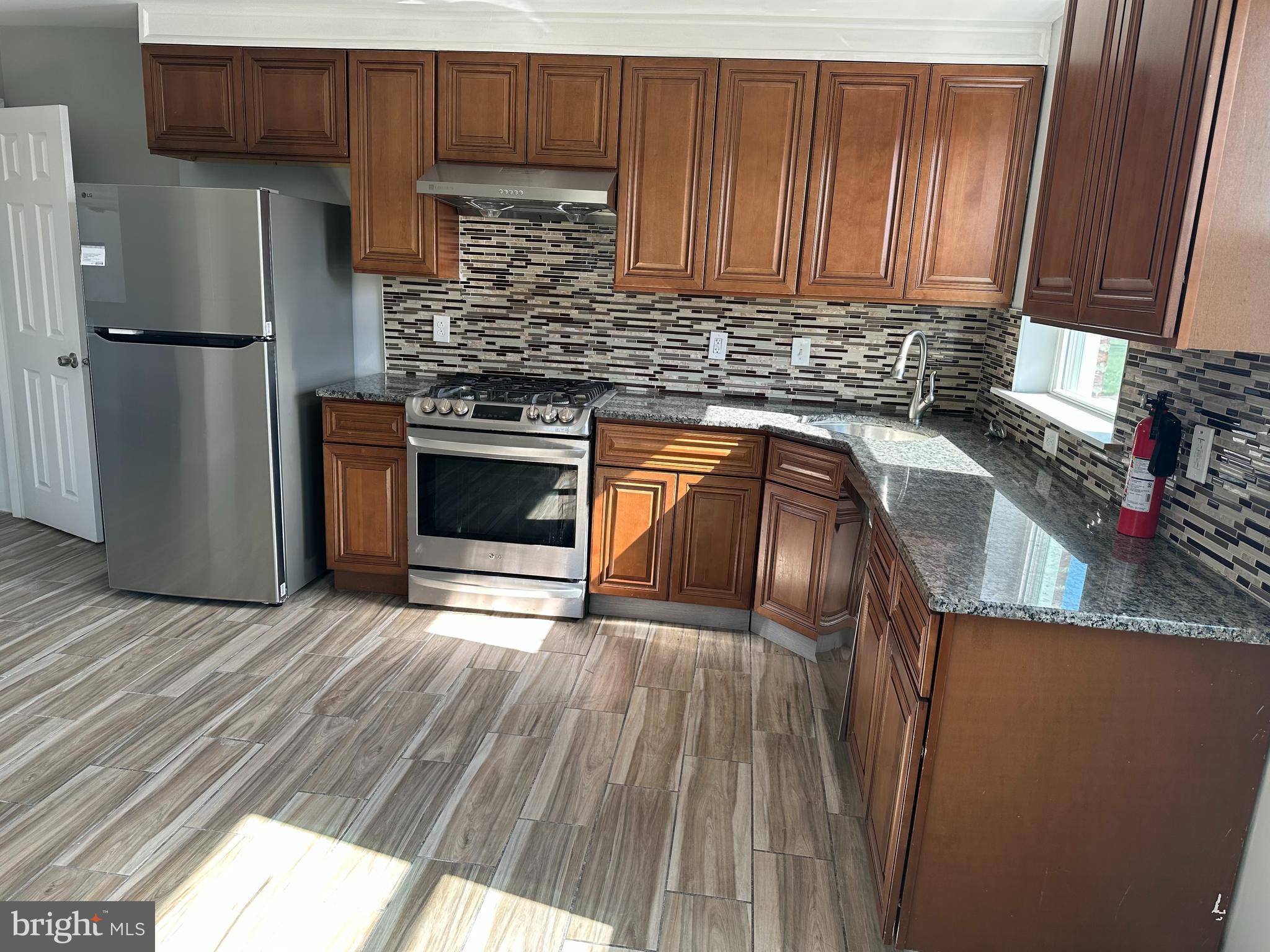 PHILADELPHIA (NORTHEAST) - Residential