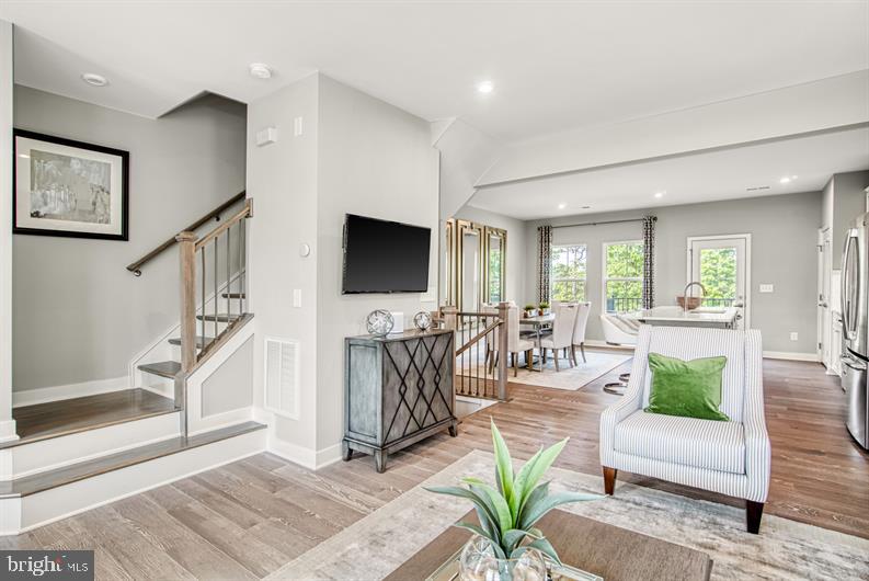 MONTGOMERY VILLAGE - Residential