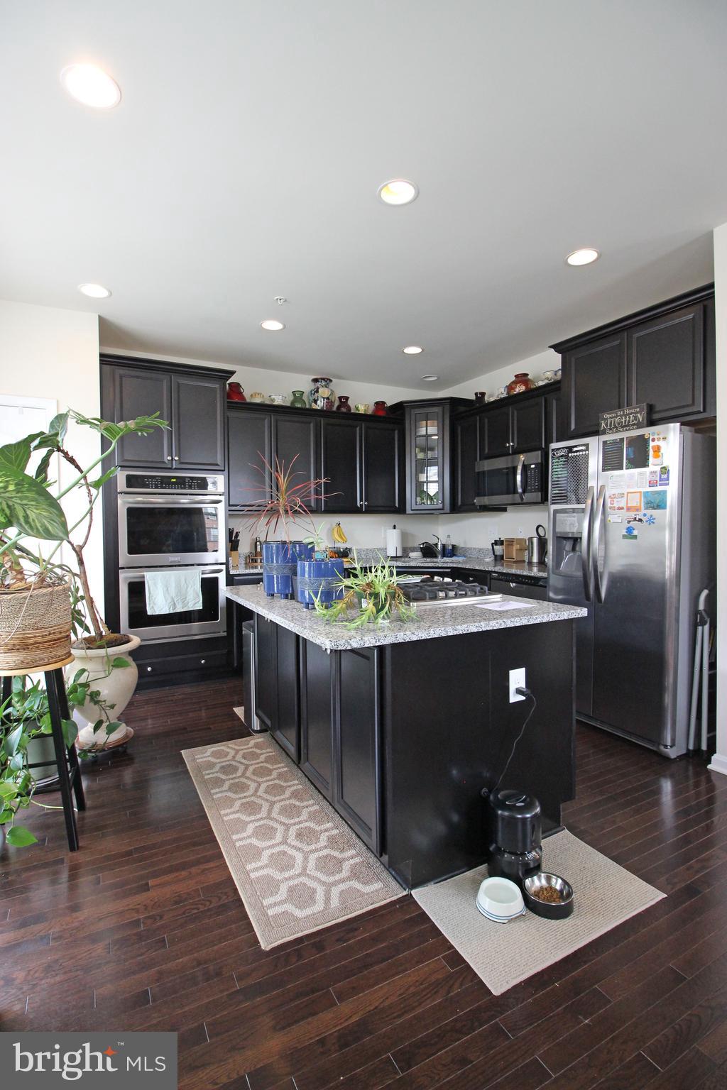 GLENARDEN - Residential