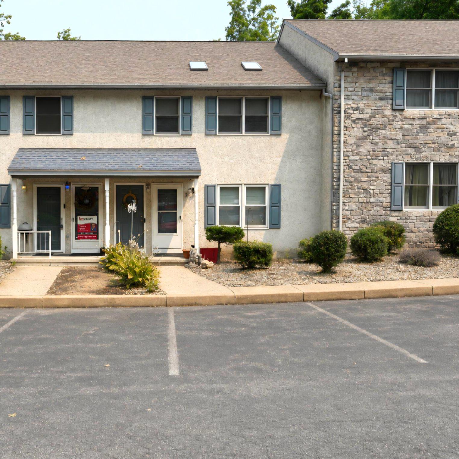 10 MAPLEWOOD AVENUE 3B