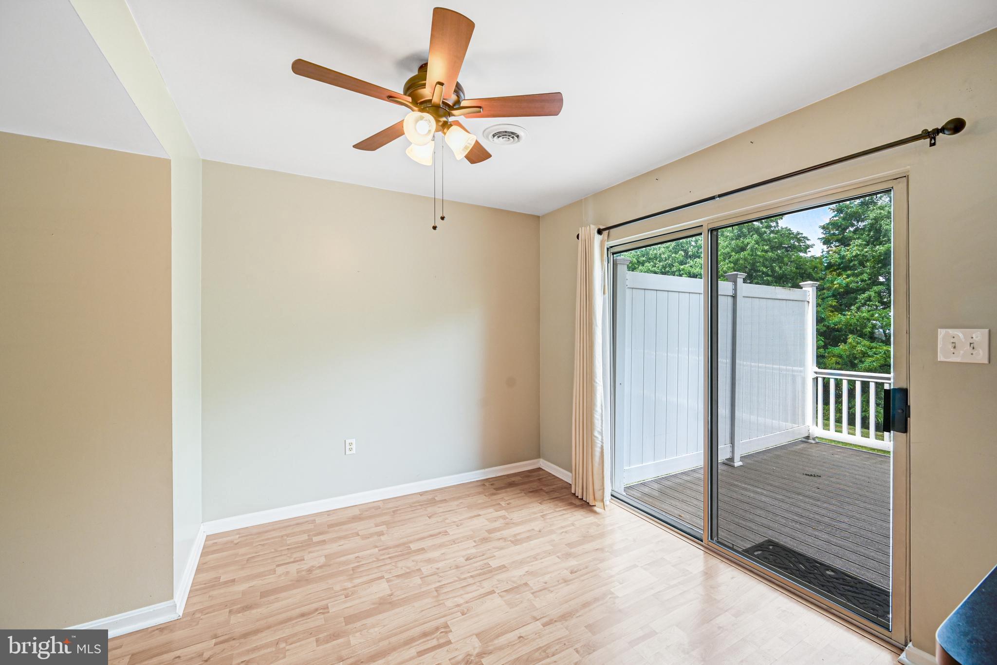 CROWN POINTE CONDOMINIUMS - Residential