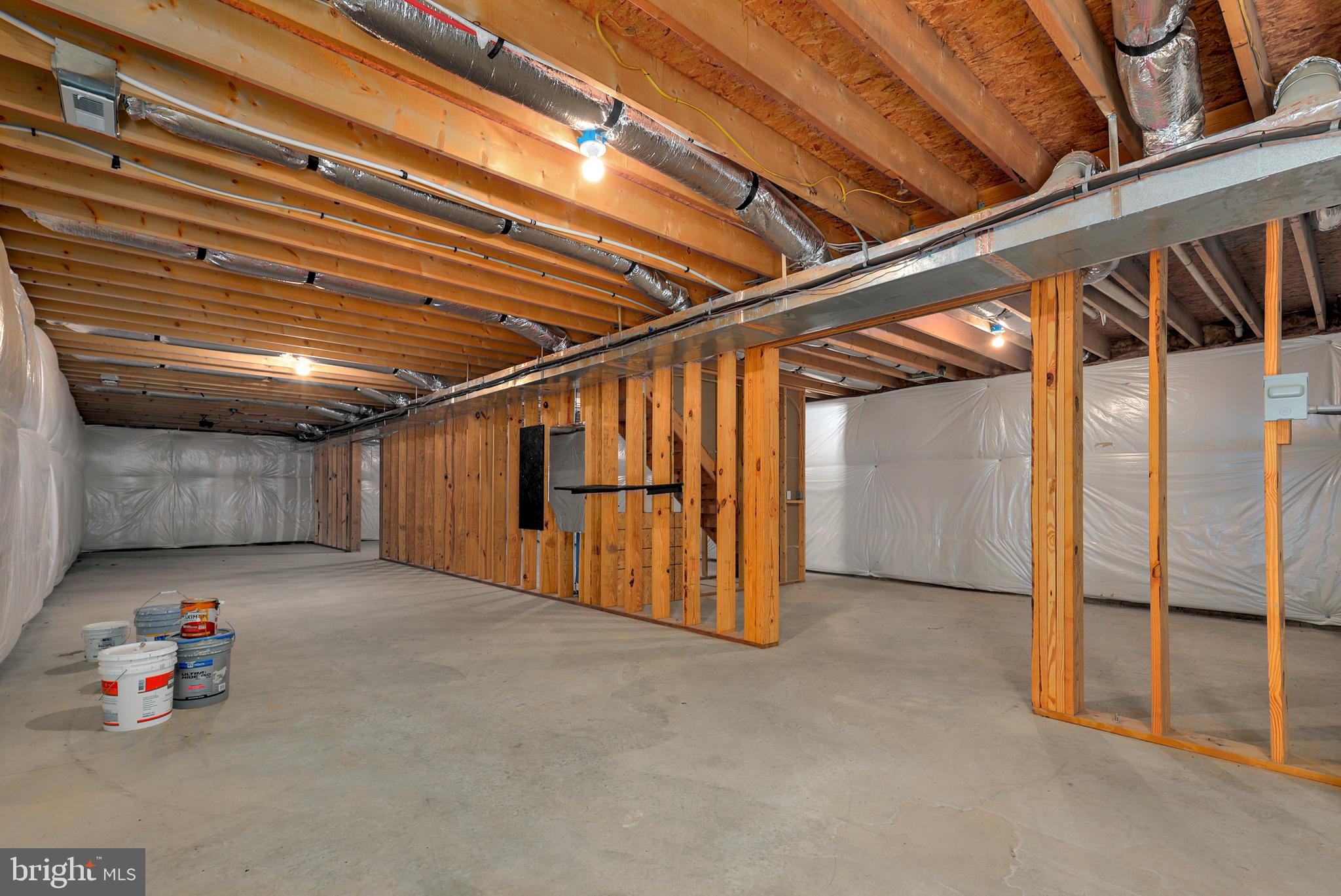 OVERLOOK AT HICKORY HILLS - Residential