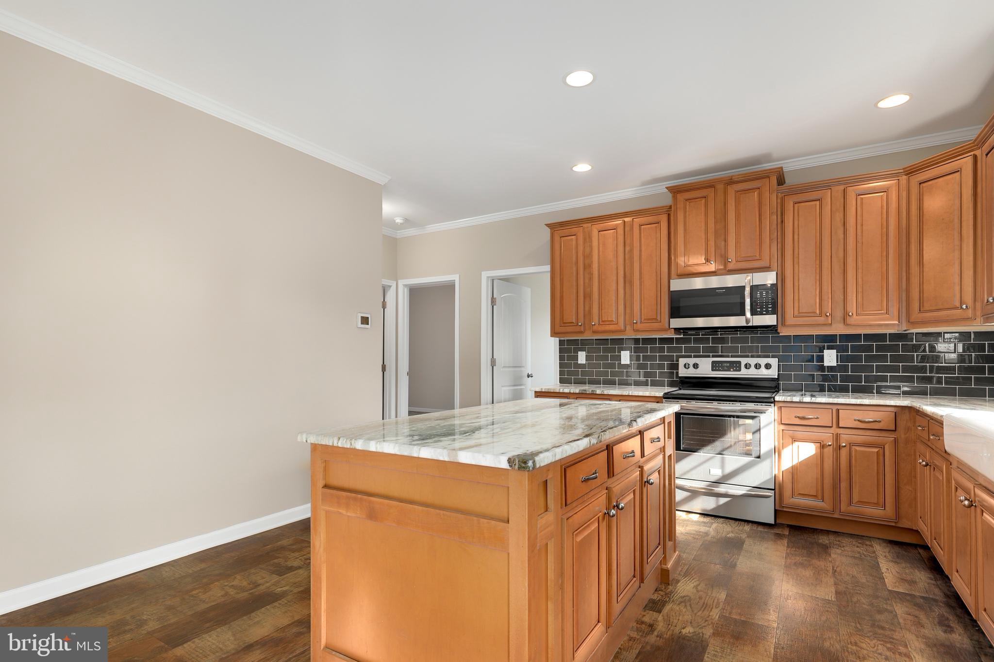 OVERLOOK AT HICKORY HILLS - Residential