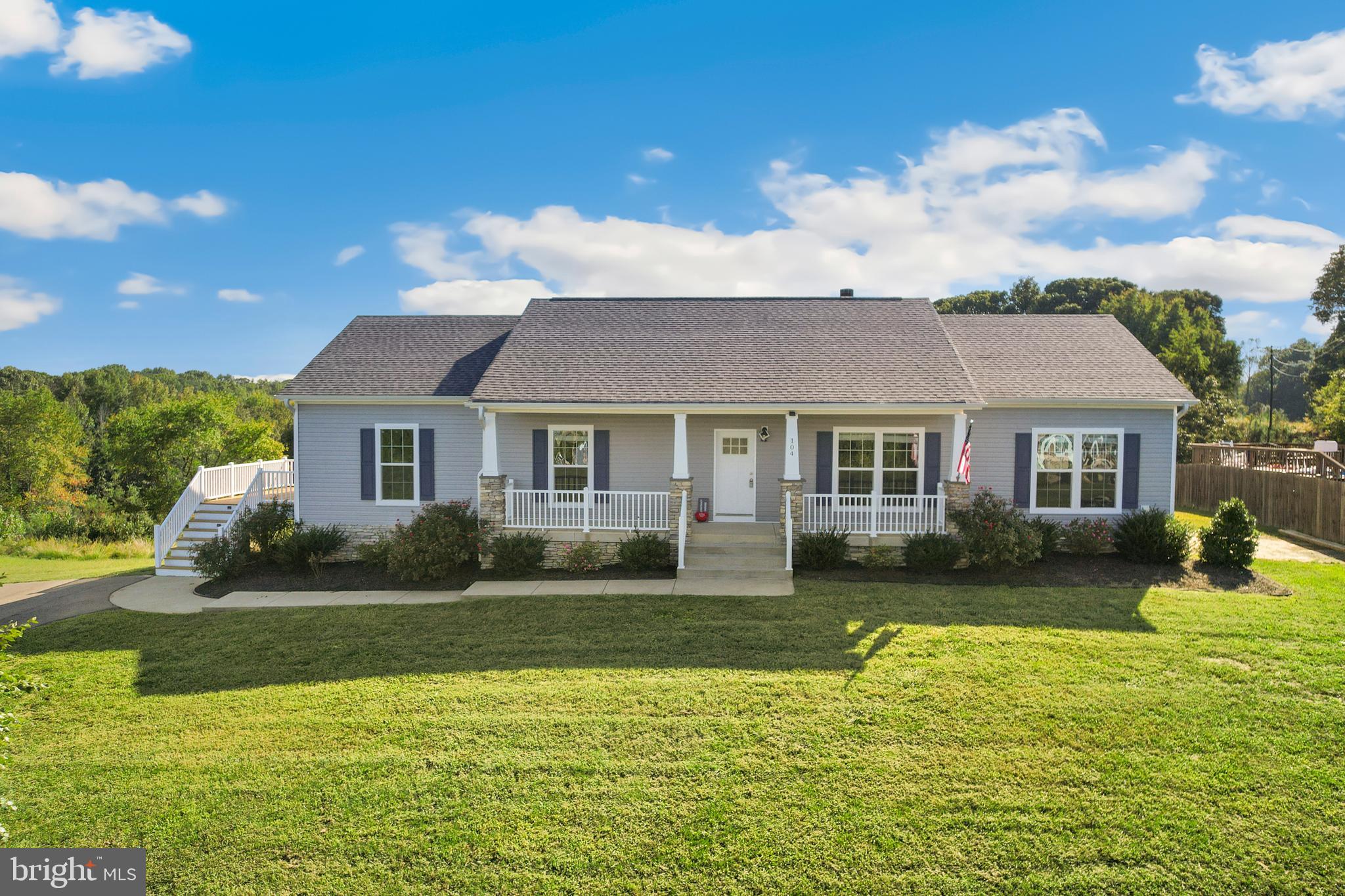 OVERLOOK AT HICKORY HILLS - Residential