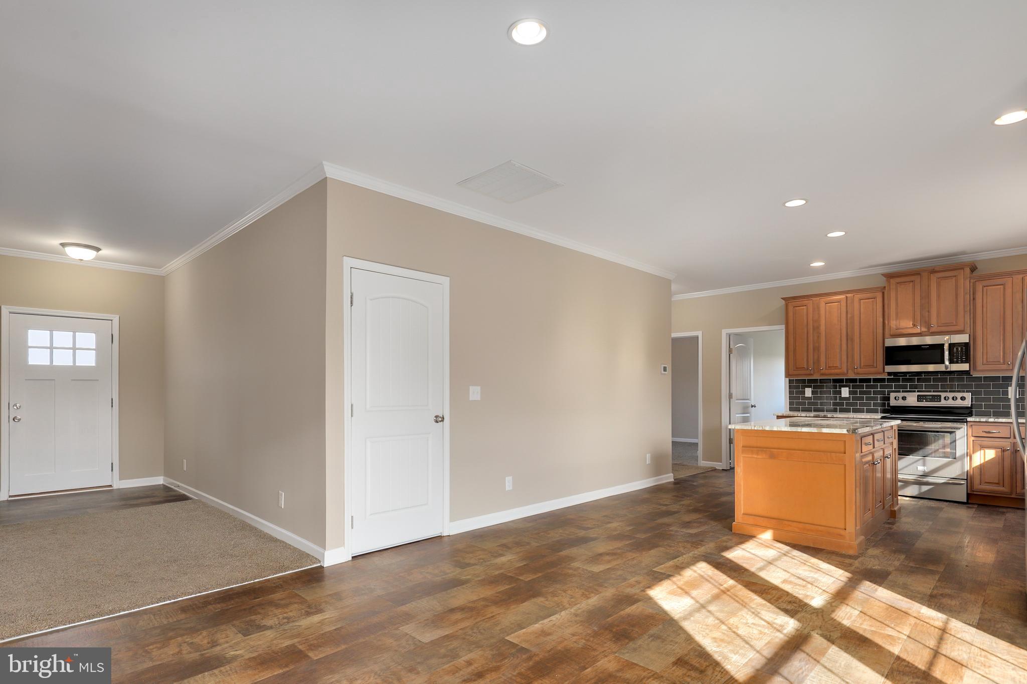 OVERLOOK AT HICKORY HILLS - Residential