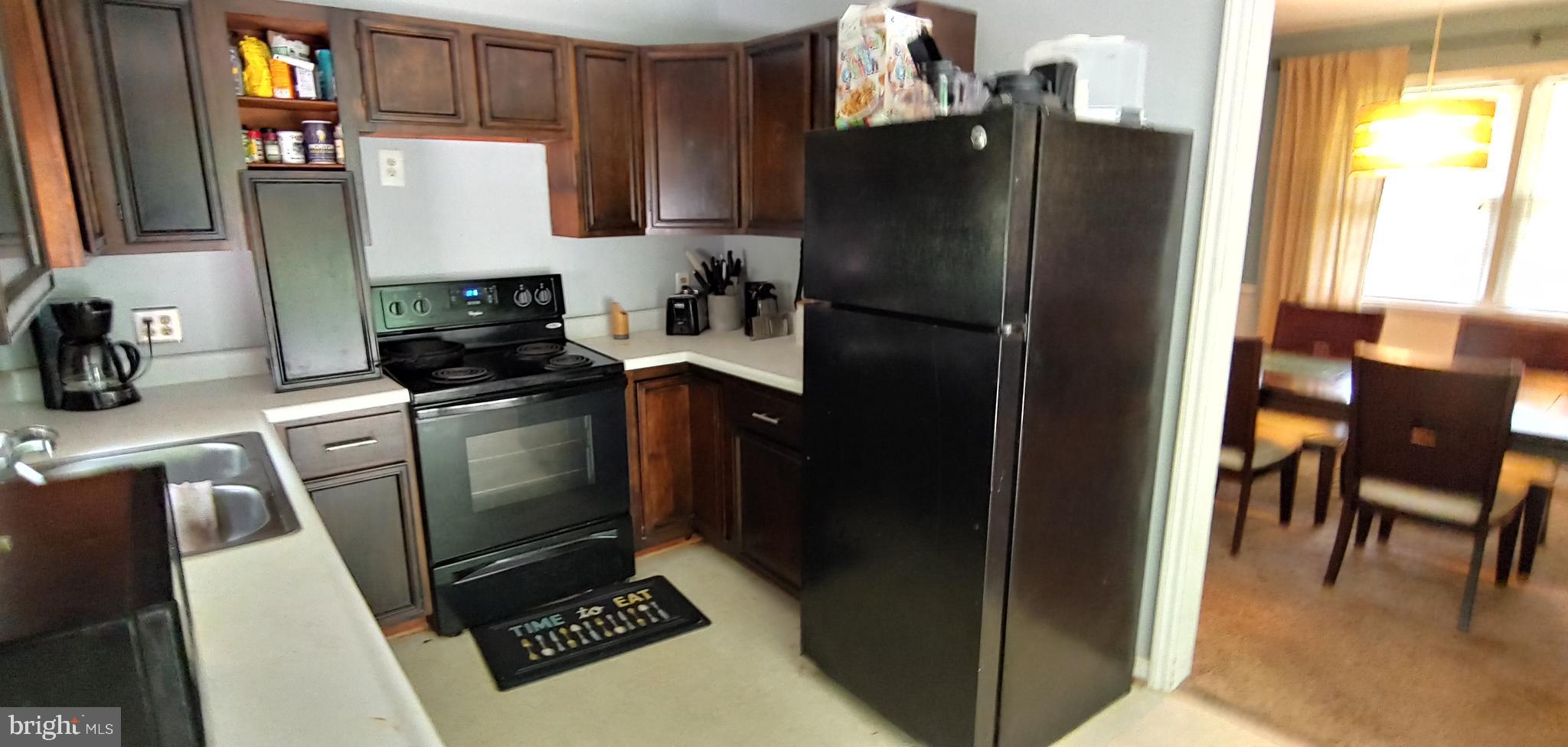 LAKE CAROLINE - Residential