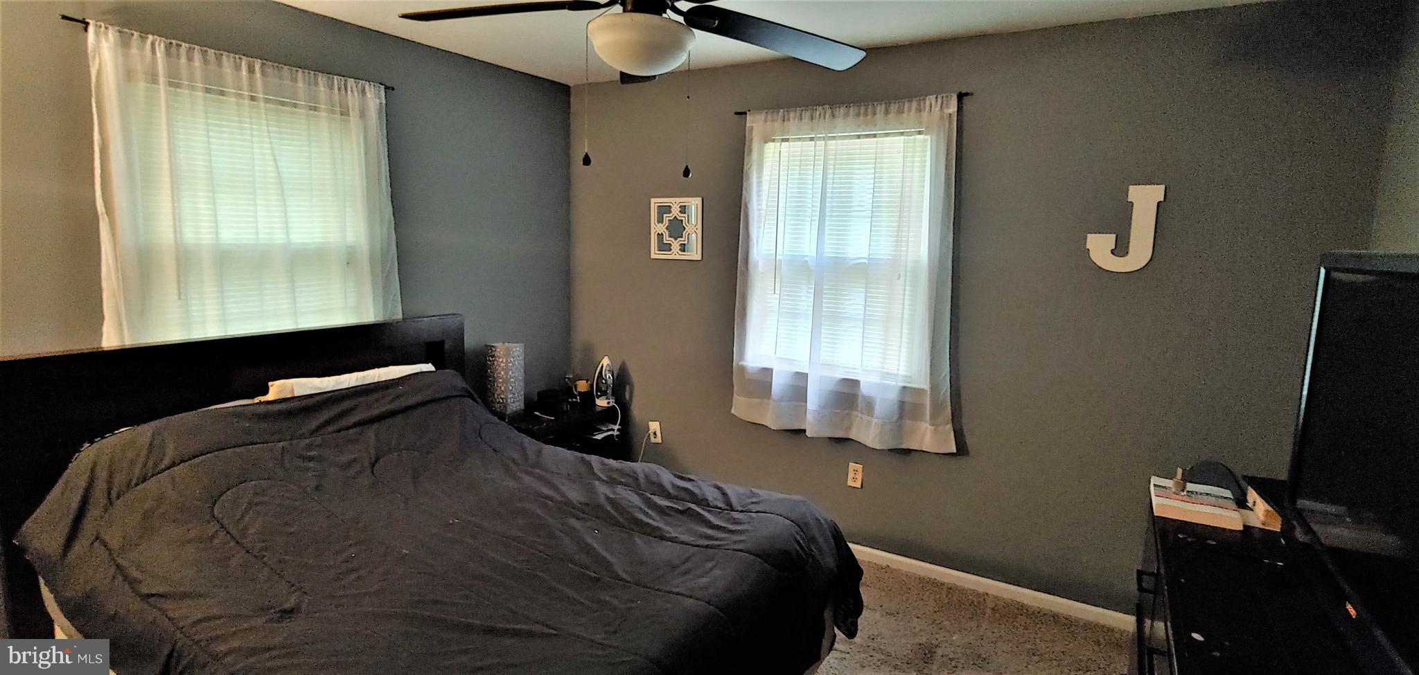 LAKE CAROLINE - Residential