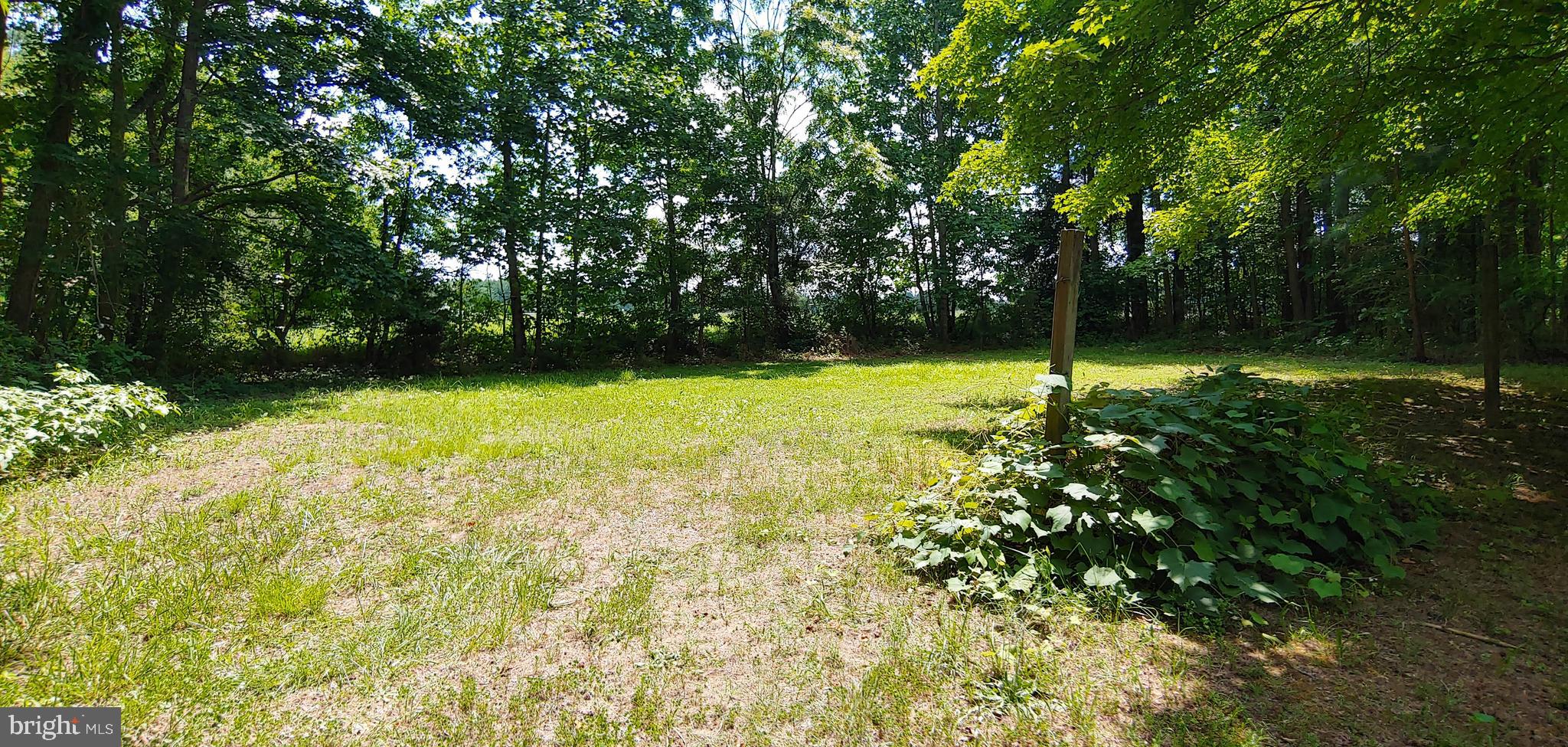 LAKE CAROLINE - Residential