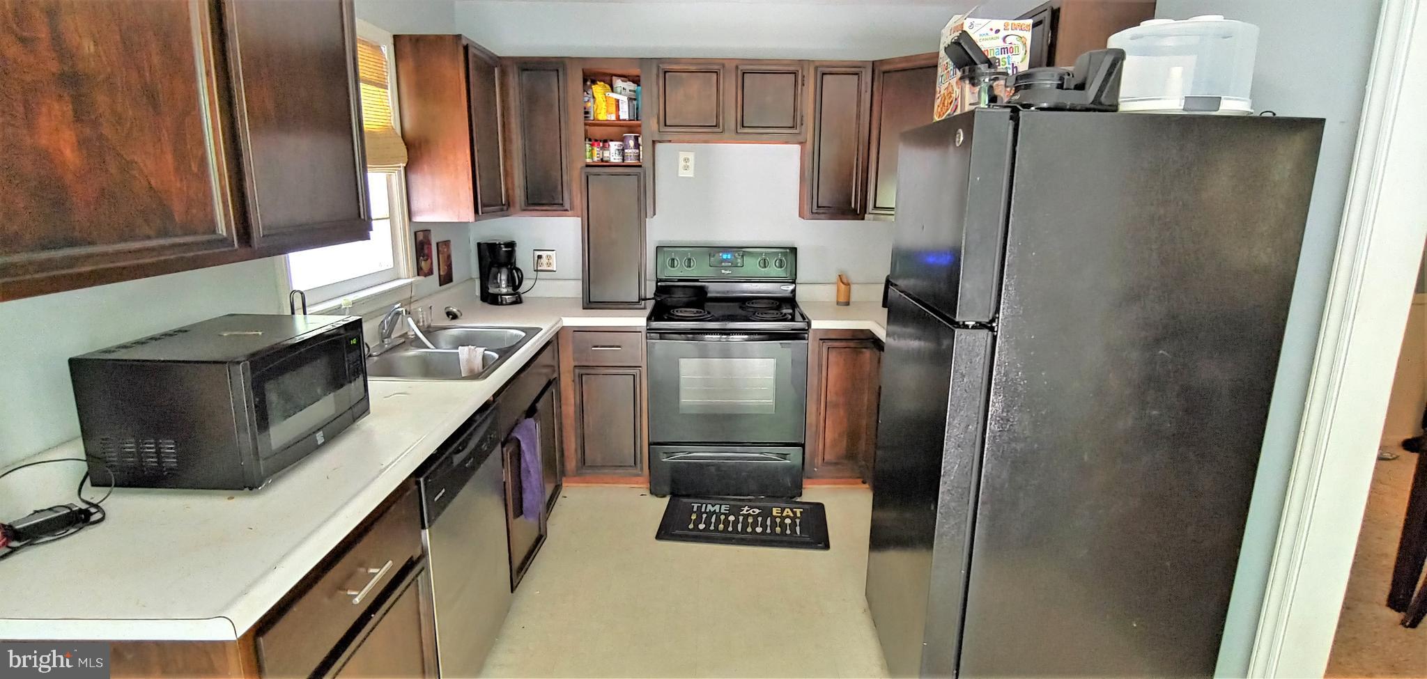 LAKE CAROLINE - Residential