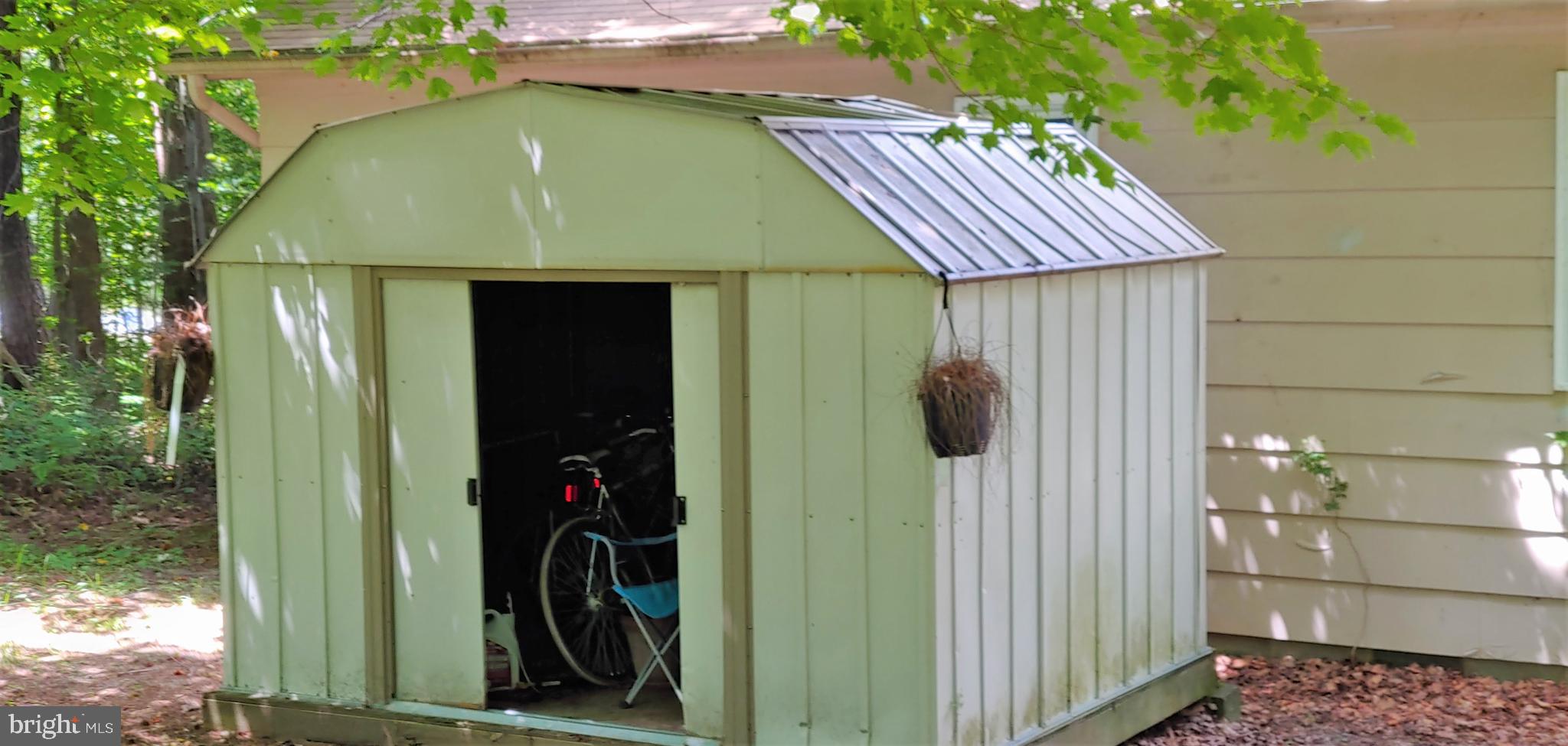 LAKE CAROLINE - Residential