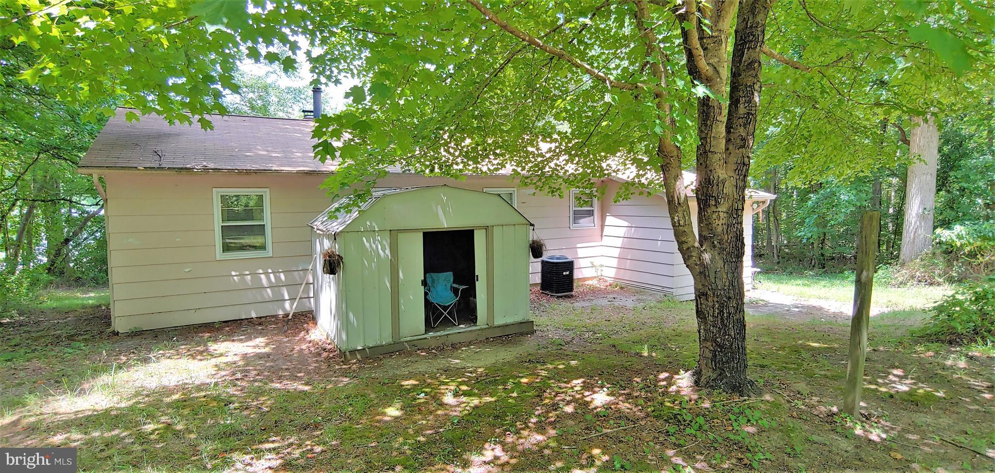 LAKE CAROLINE - Residential