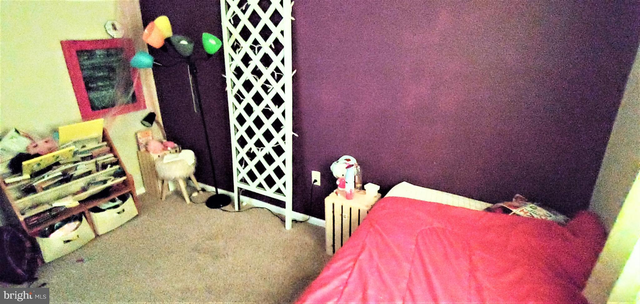 LAKE CAROLINE - Residential