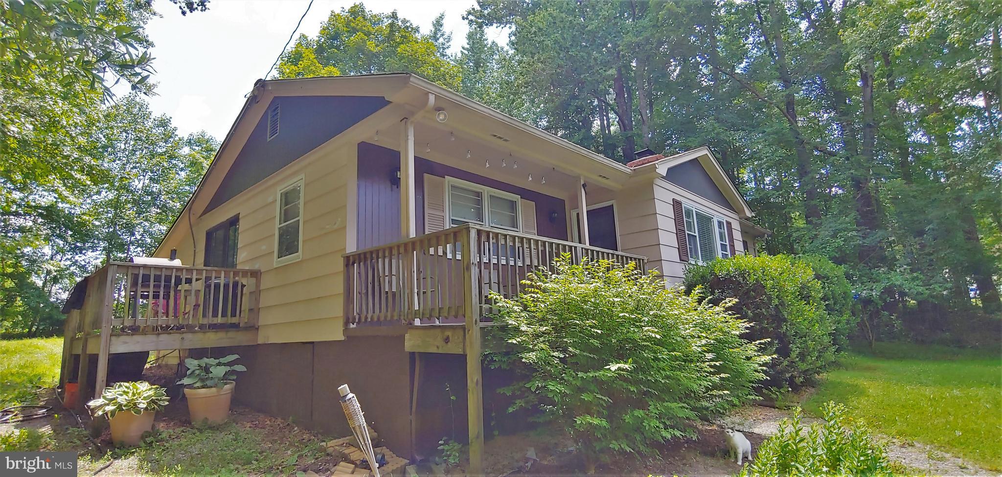 LAKE CAROLINE - Residential