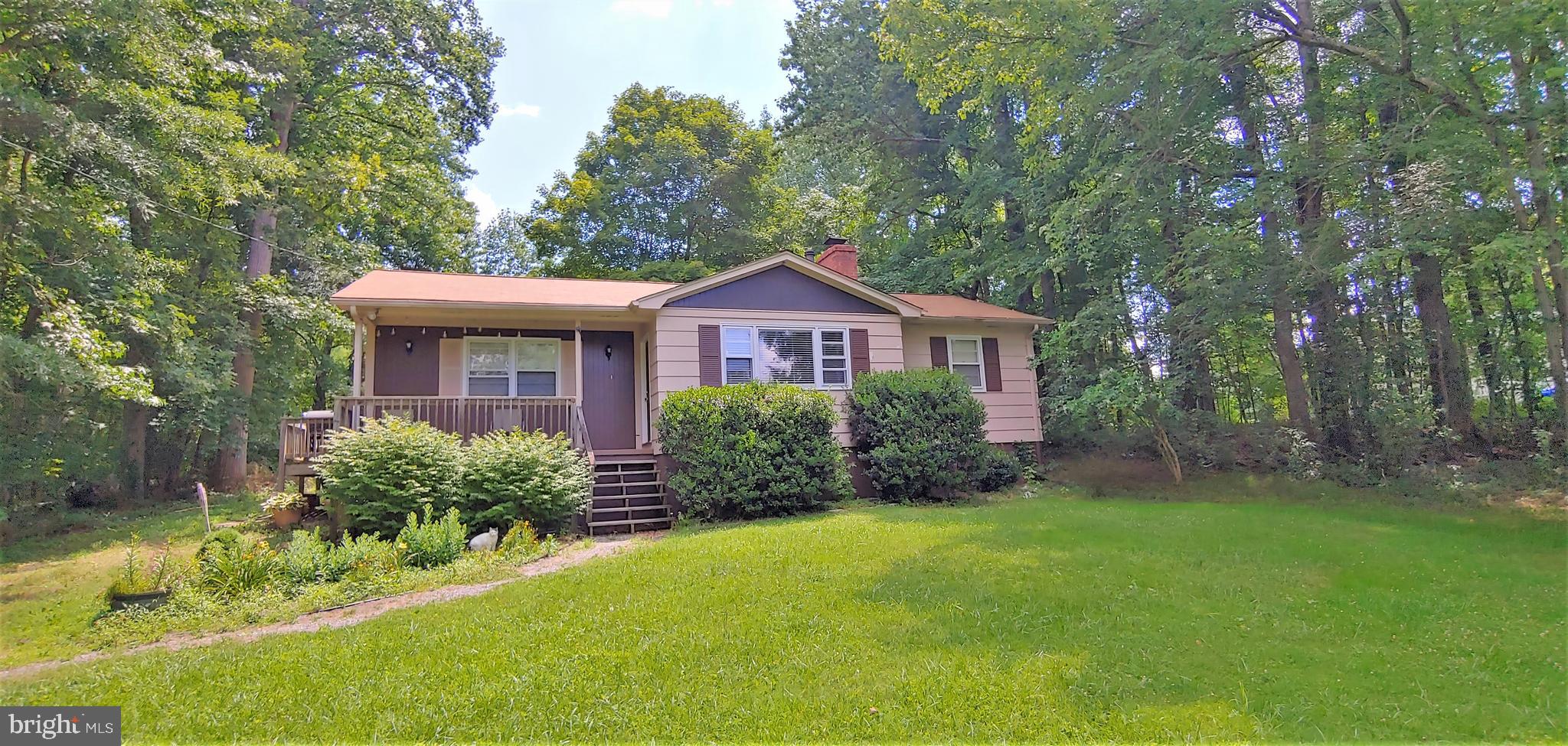 LAKE CAROLINE - Residential