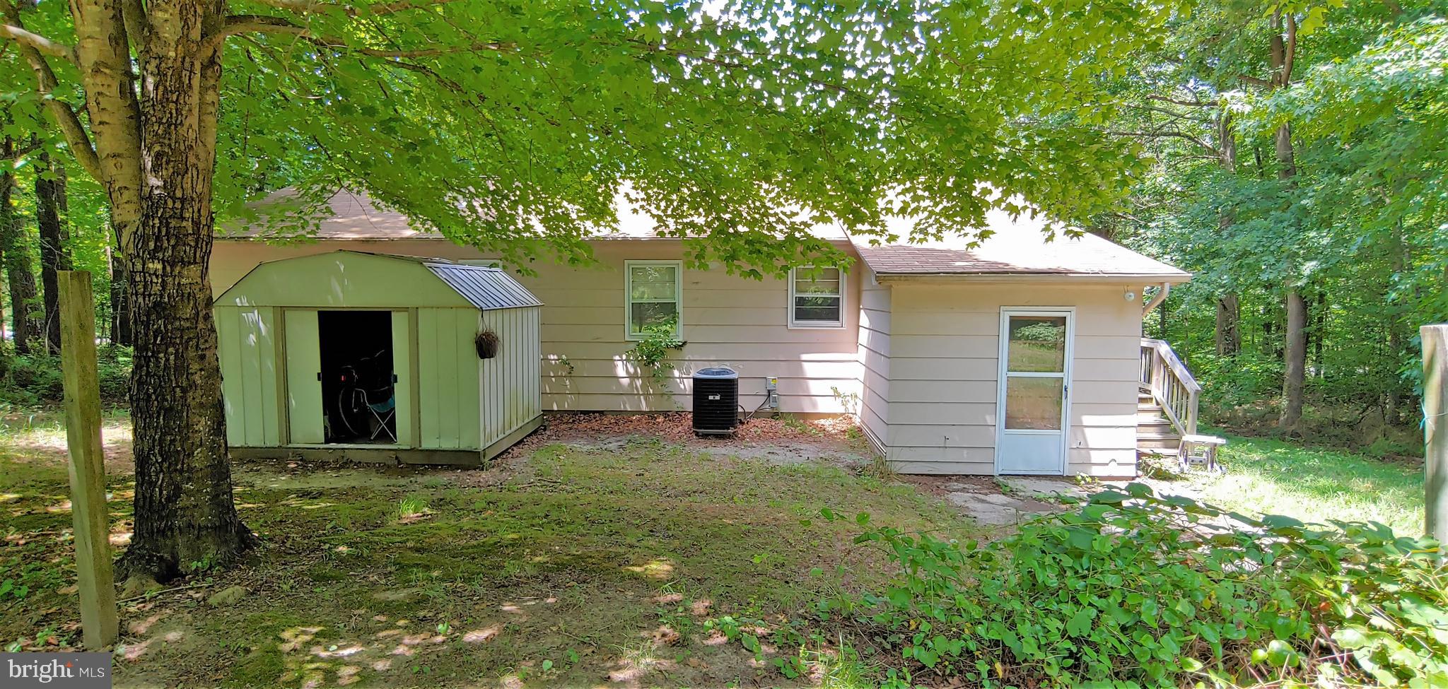 LAKE CAROLINE - Residential