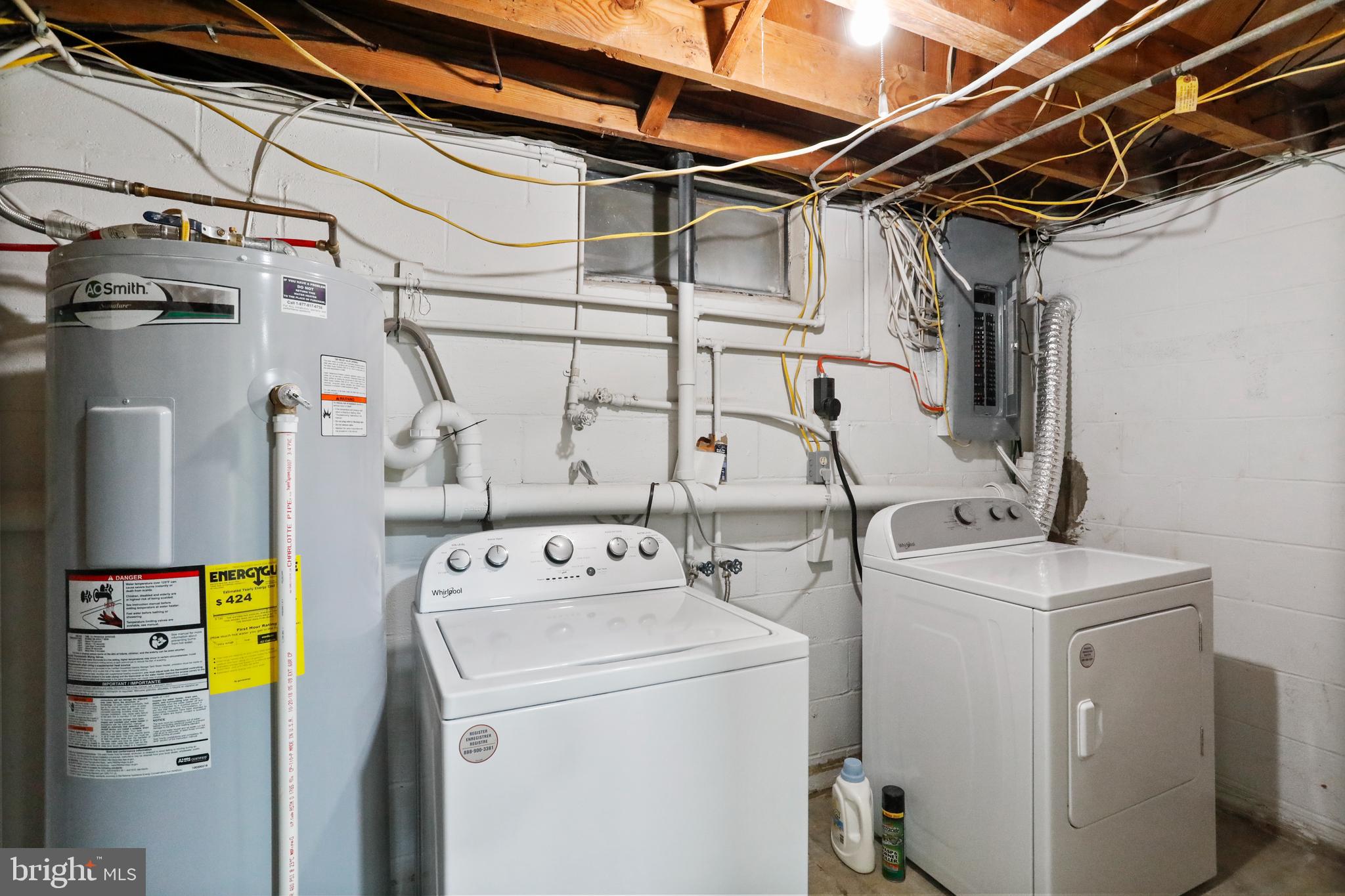 HEDGESVILLE - Residential