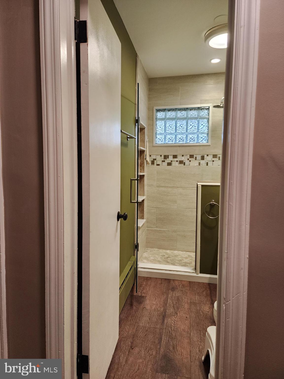 HEDGESVILLE - Residential