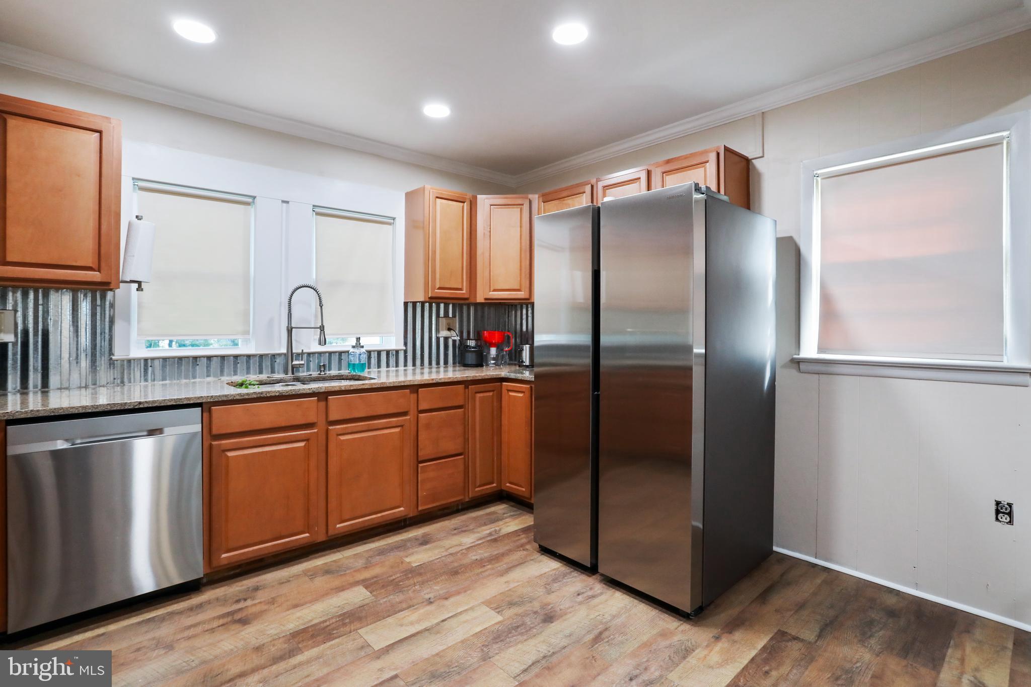 HEDGESVILLE - Residential