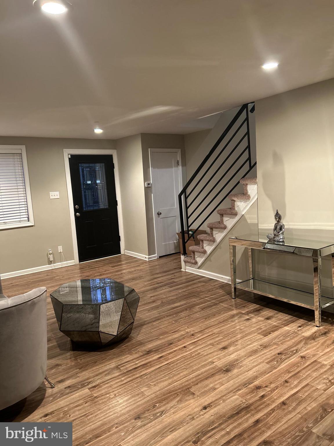 FOLCROFT - Residential Lease