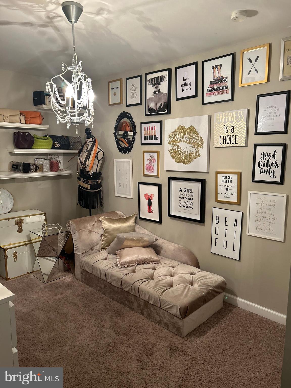 FOLCROFT - Residential Lease