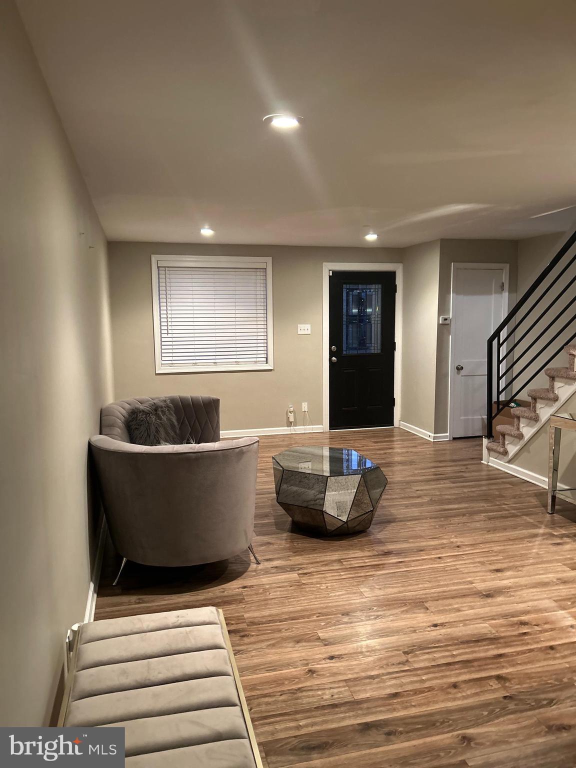 FOLCROFT - Residential Lease