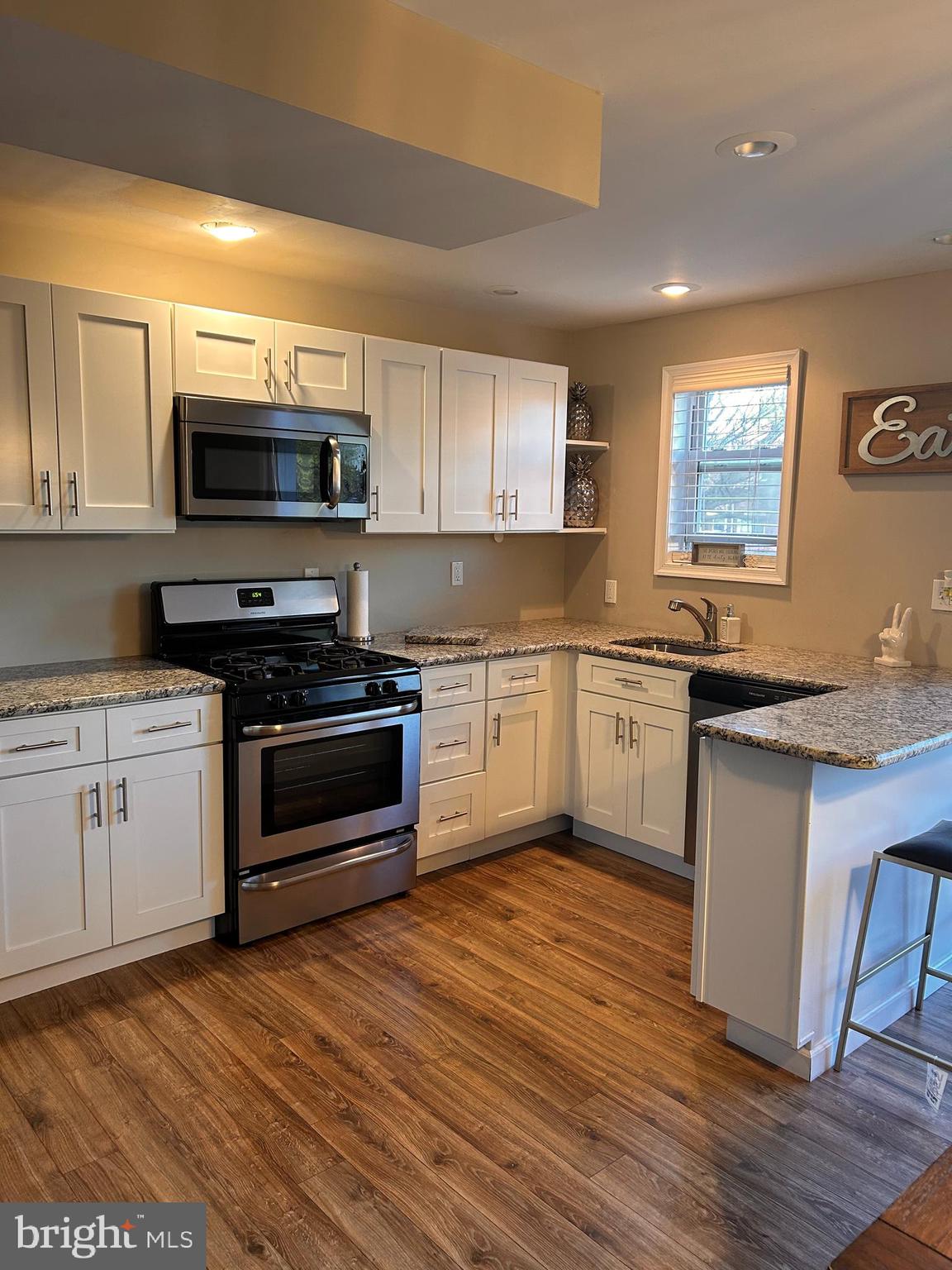 FOLCROFT - Residential Lease