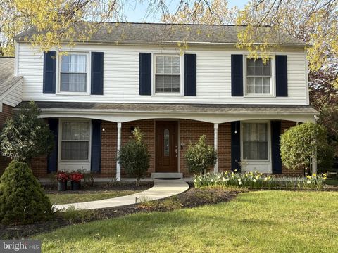 Photo of 2321 Nees Lane, SILVER SPRING, MD 20905 (MLS # MDMC2214982)