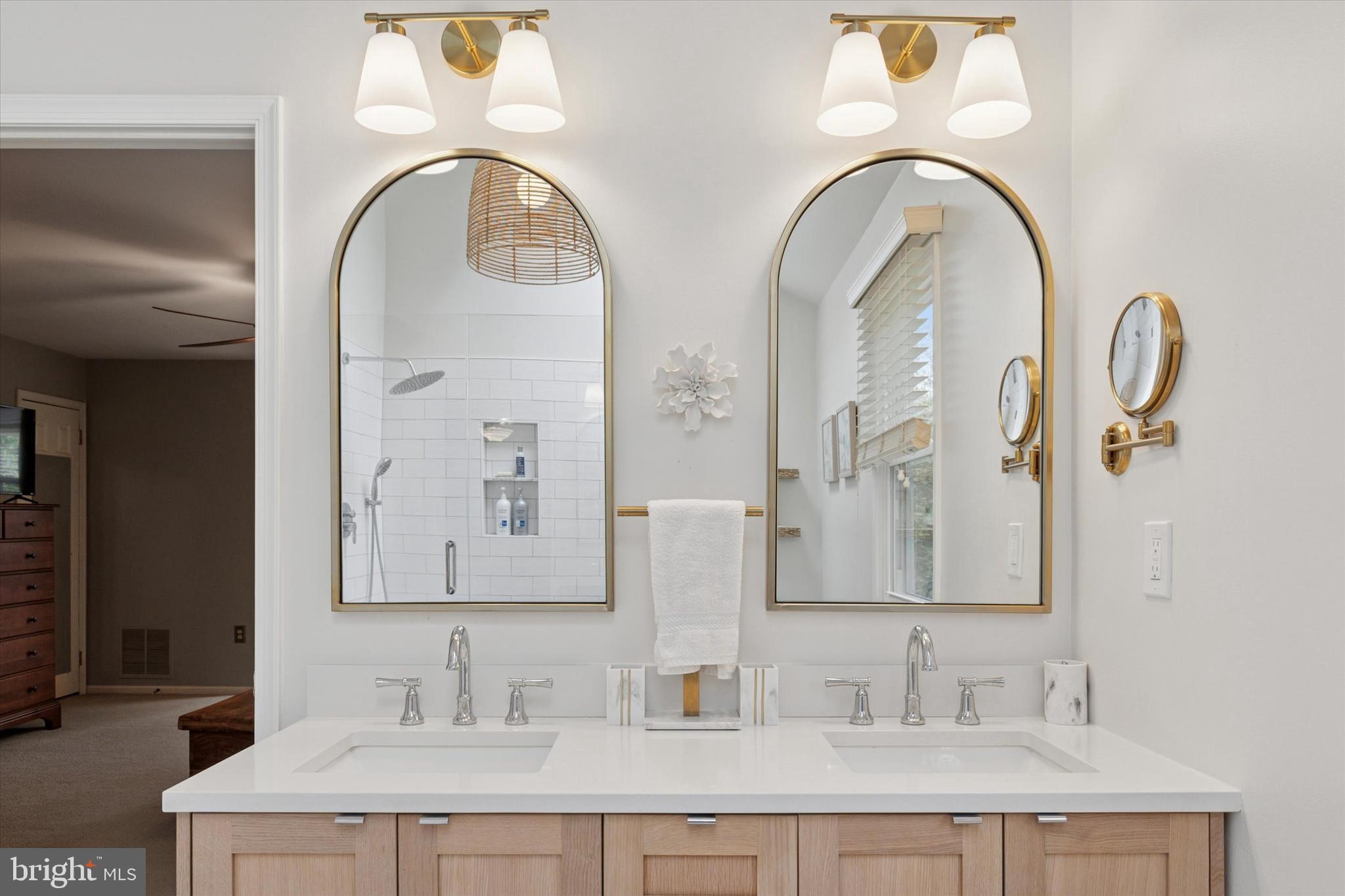 GWYNEDD HILL - Residential