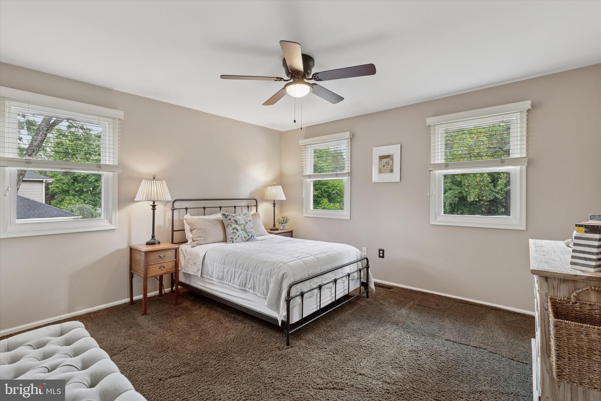 GWYNEDD HILL - Residential