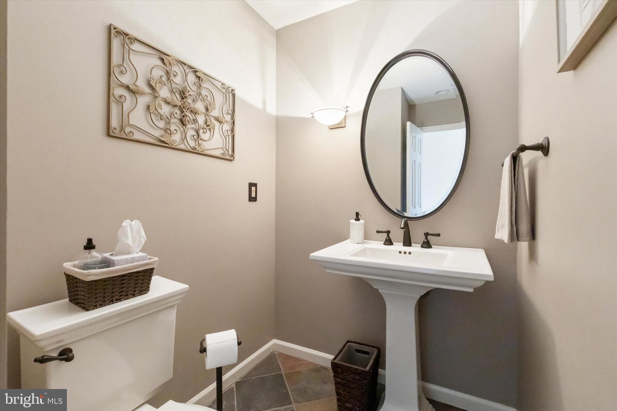 GWYNEDD HILL - Residential