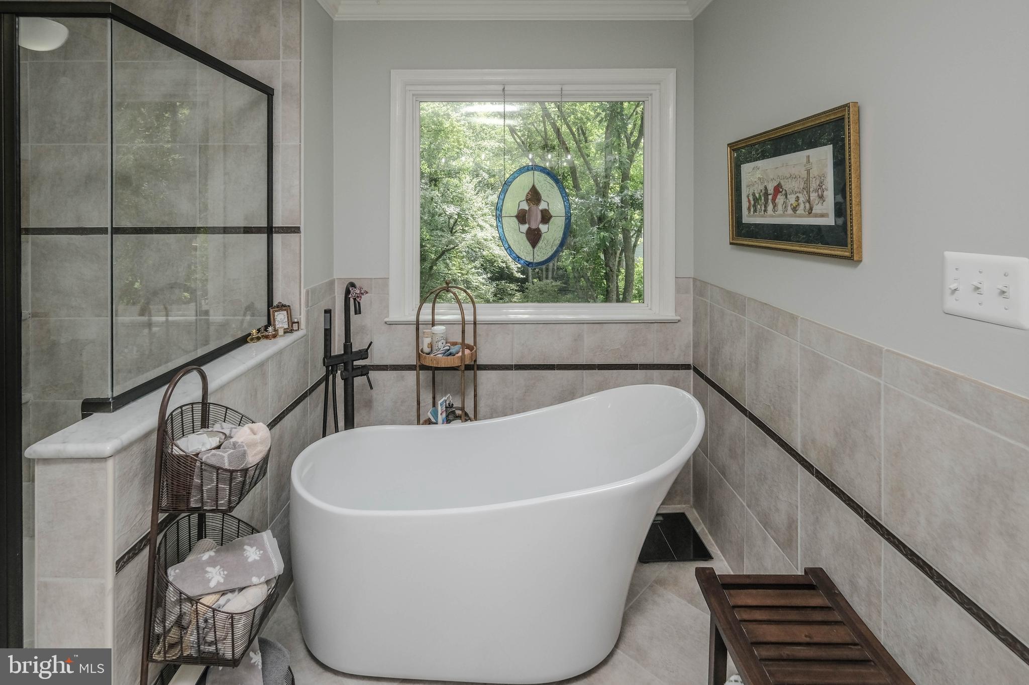 LAKE RIDGE LYNNWOOD - Residential