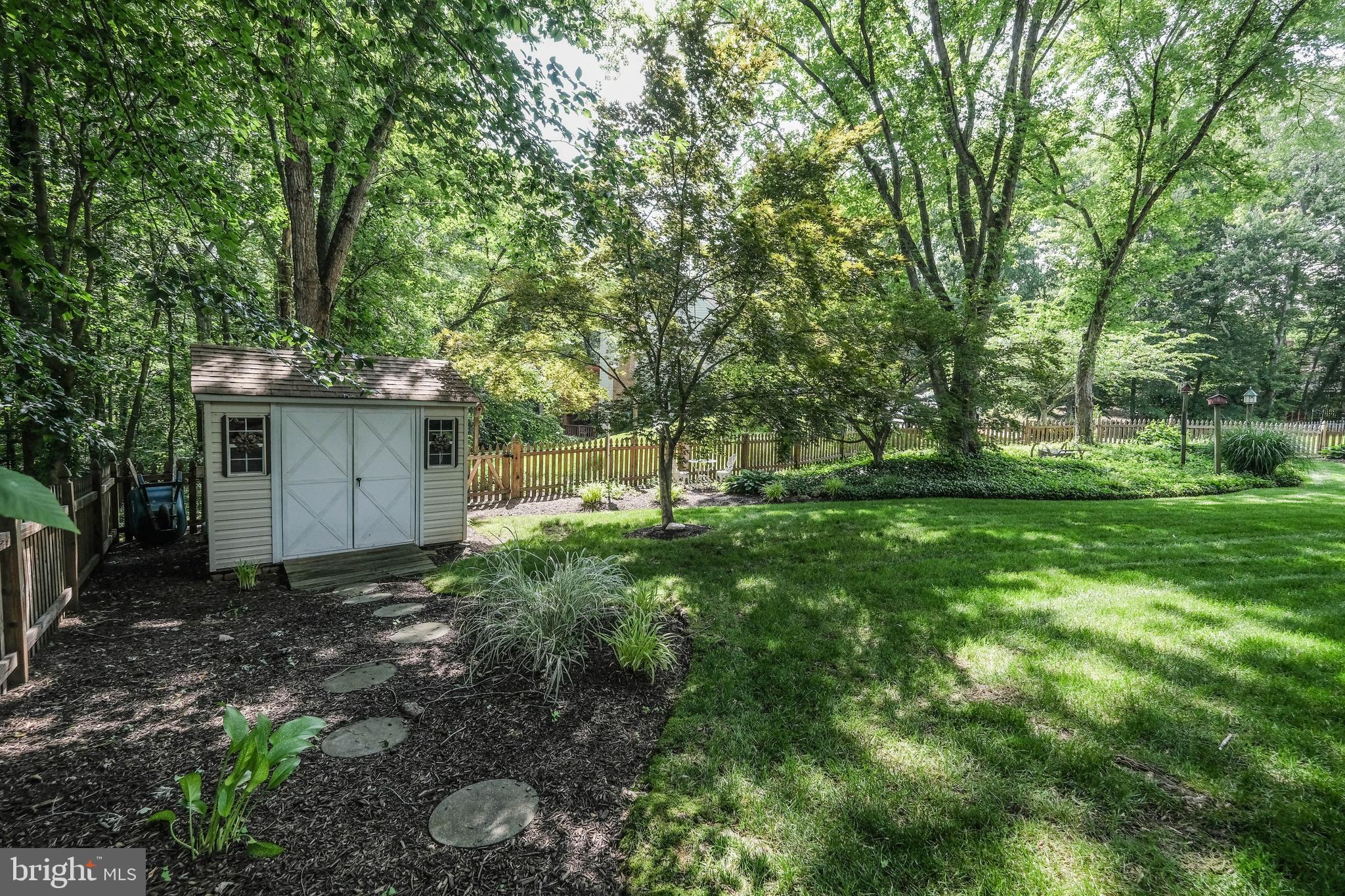 LAKE RIDGE LYNNWOOD - Residential